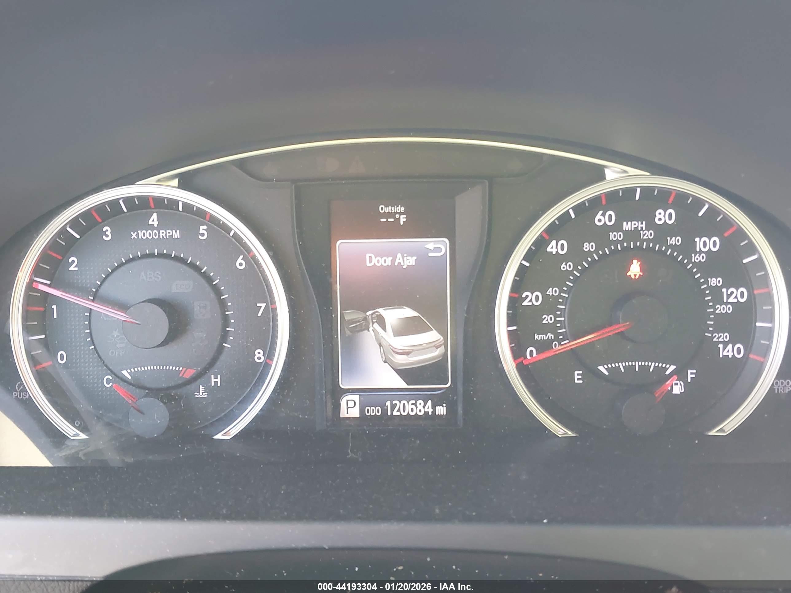 TOYOTA CAMRY image 7
