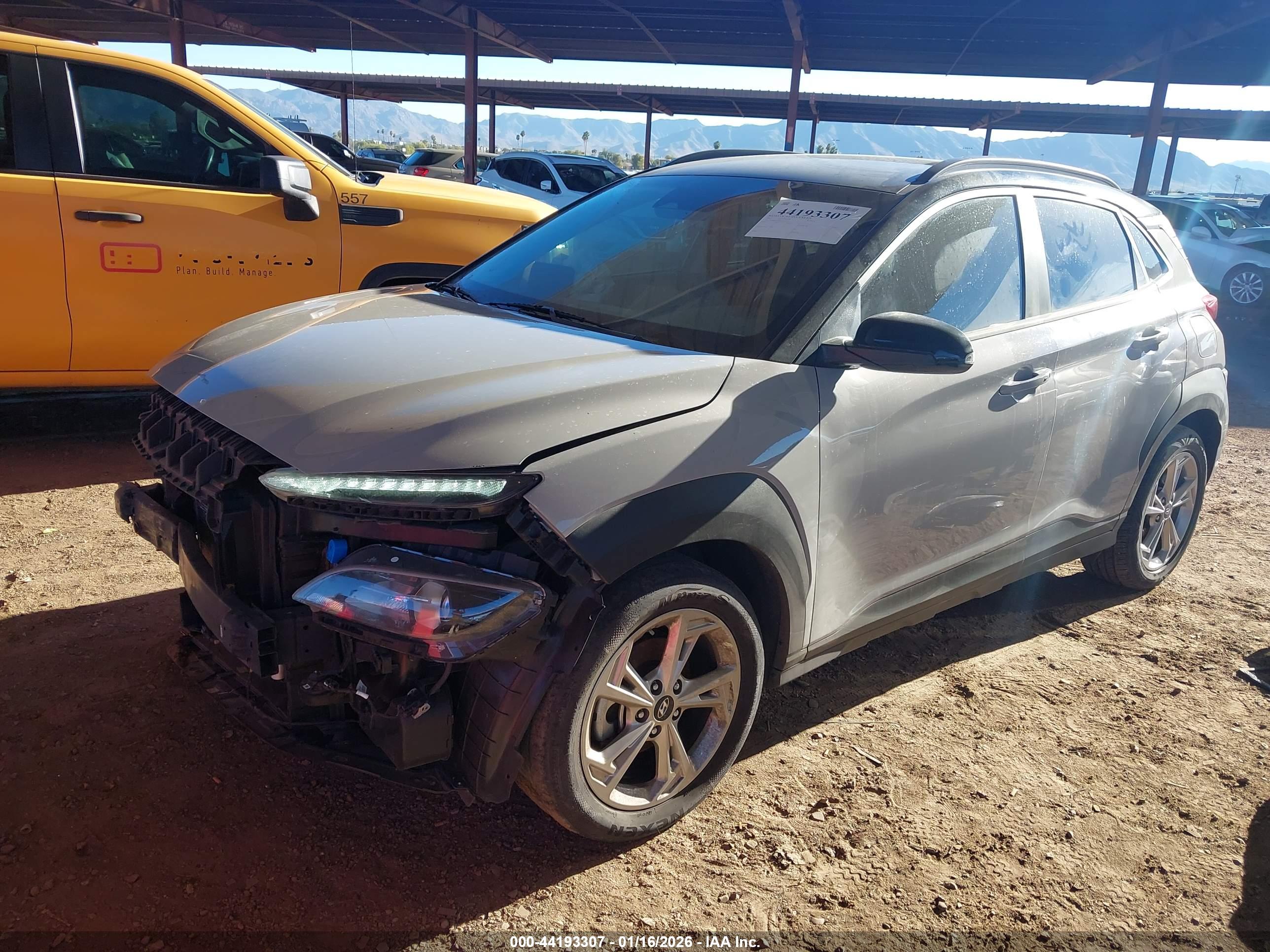 HYUNDAI KONA image 2