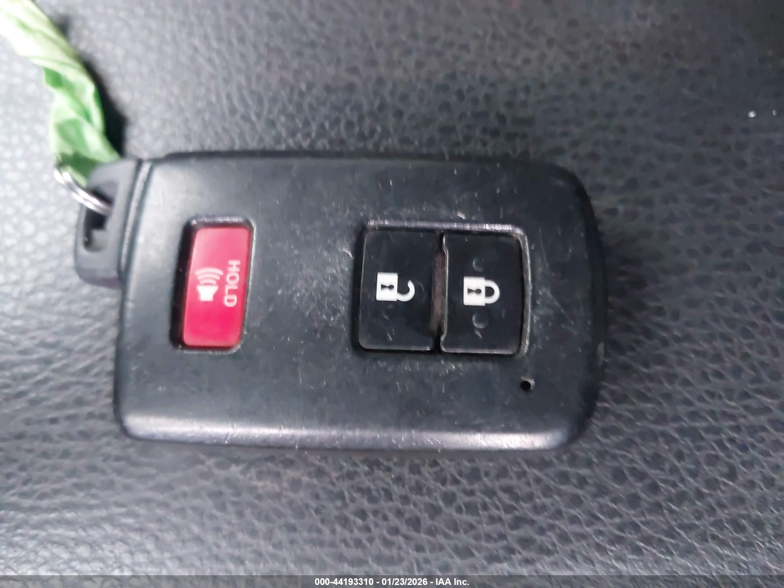 TOYOTA TACOMA image 11