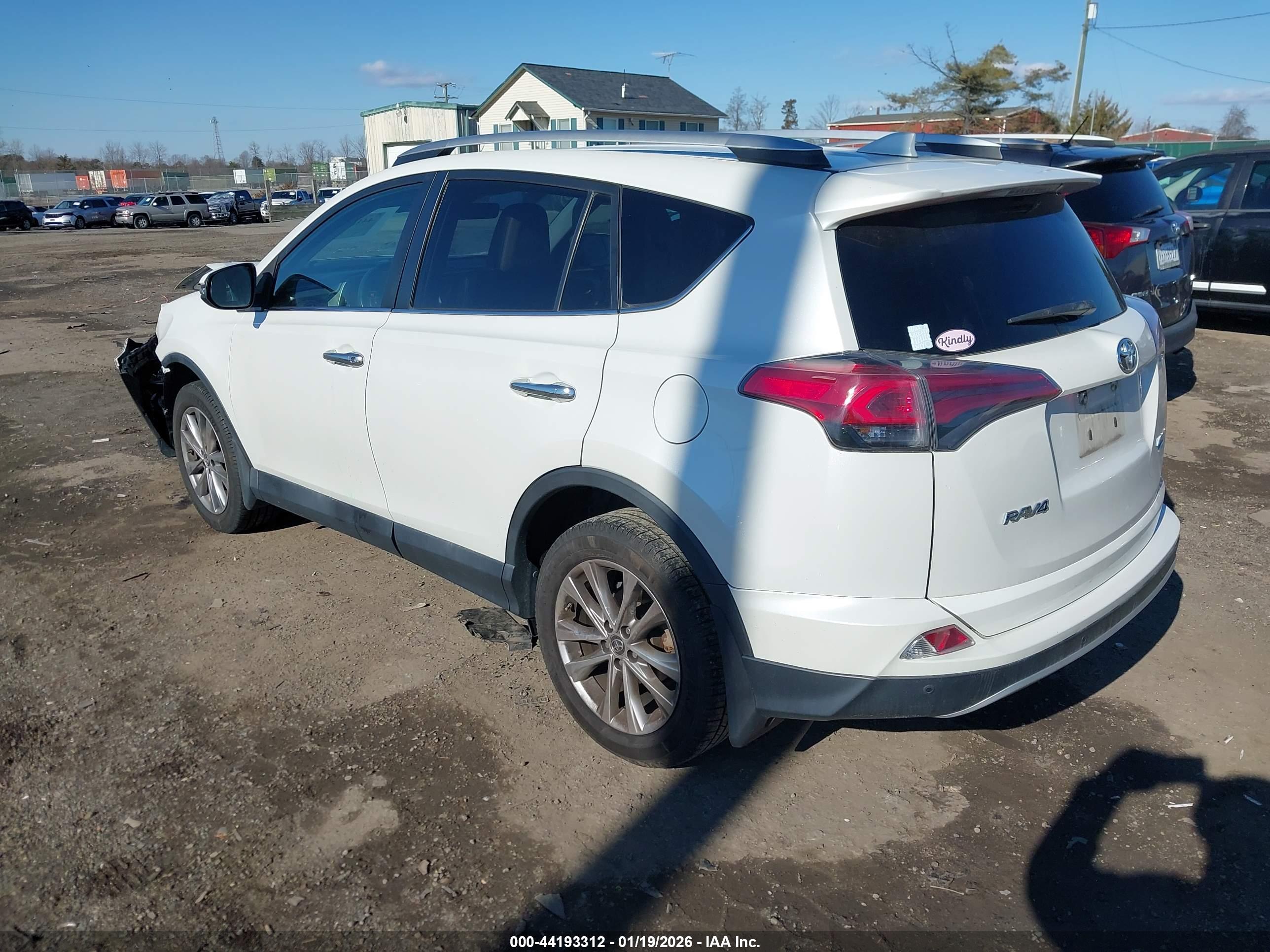 TOYOTA RAV4 image 3