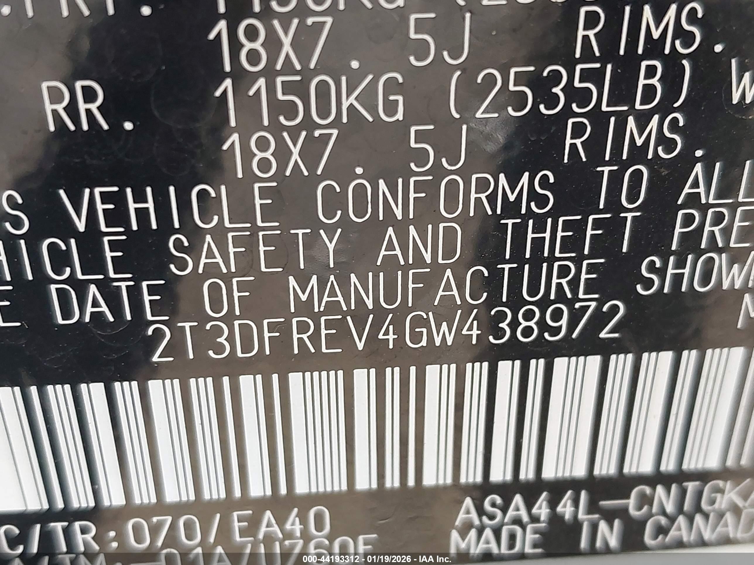 TOYOTA RAV4 image 9