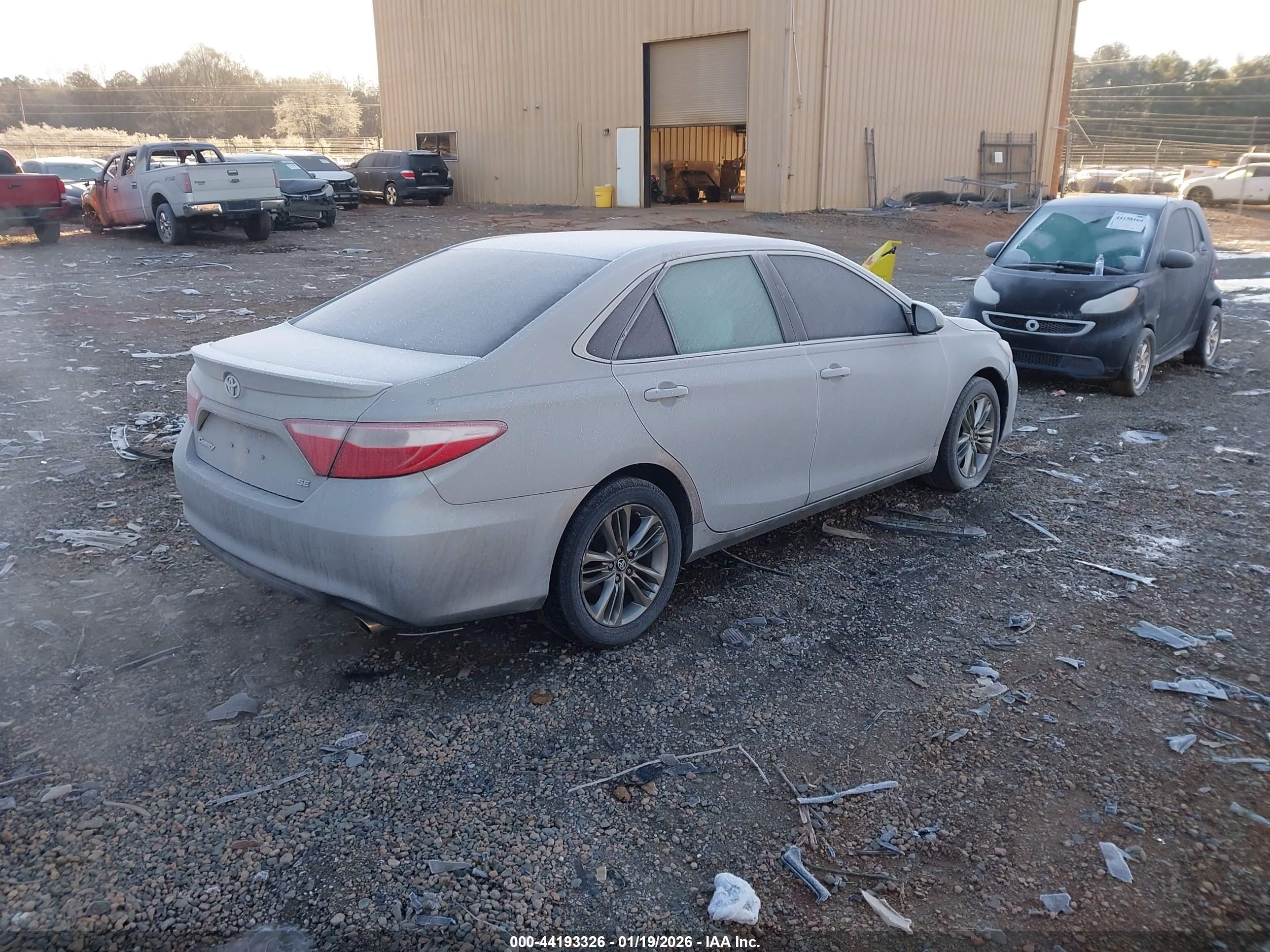 TOYOTA CAMRY image 4