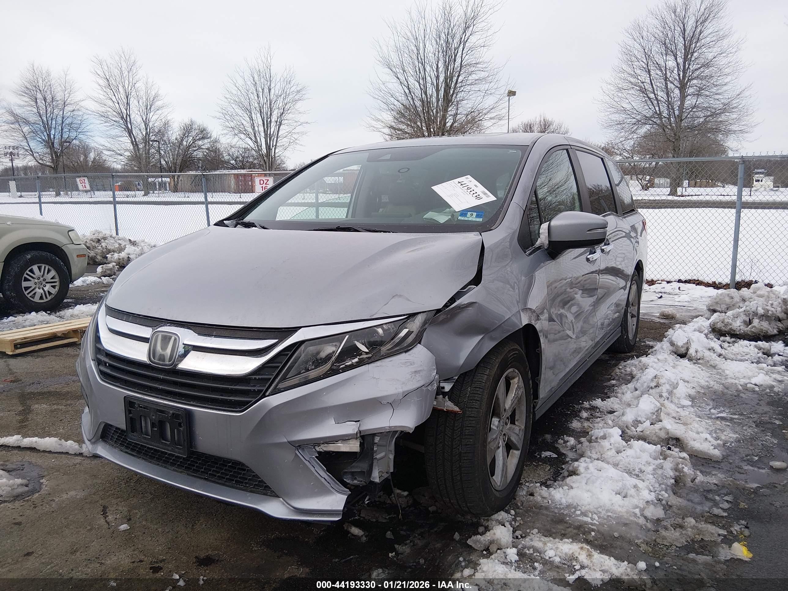 HONDA ODYSSEY image 2
