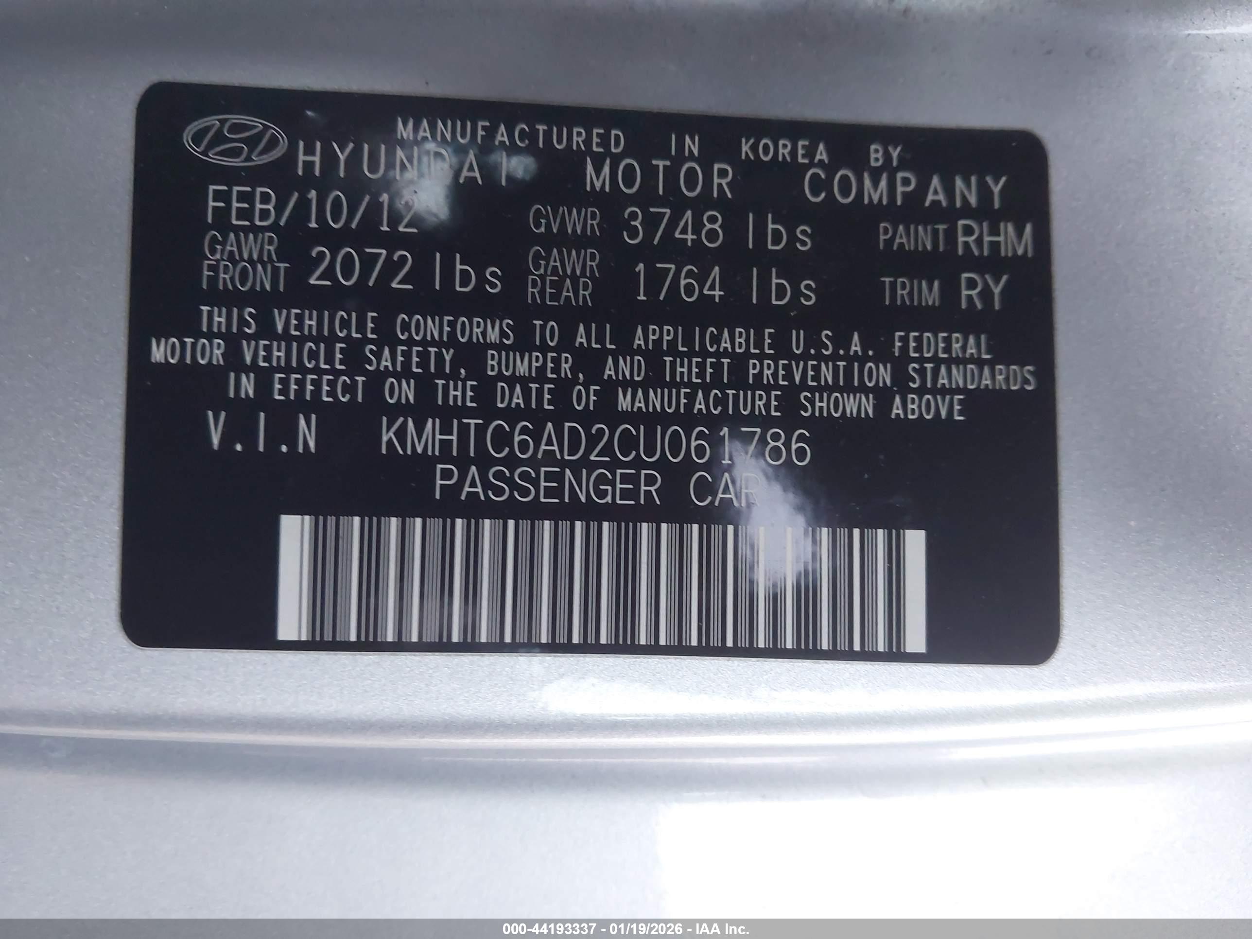 HYUNDAI VELOSTER image 9