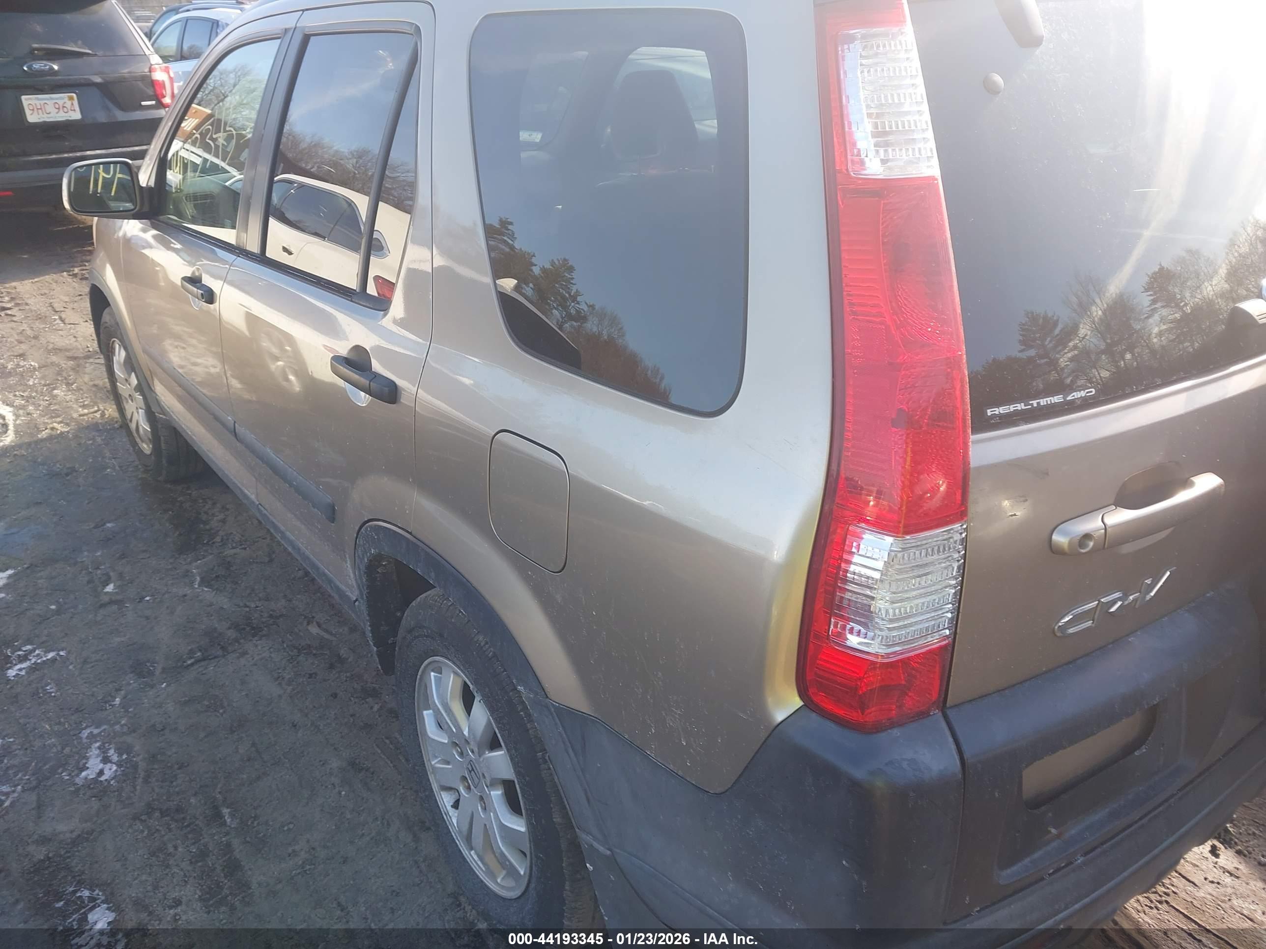 HONDA CR-V image 3
