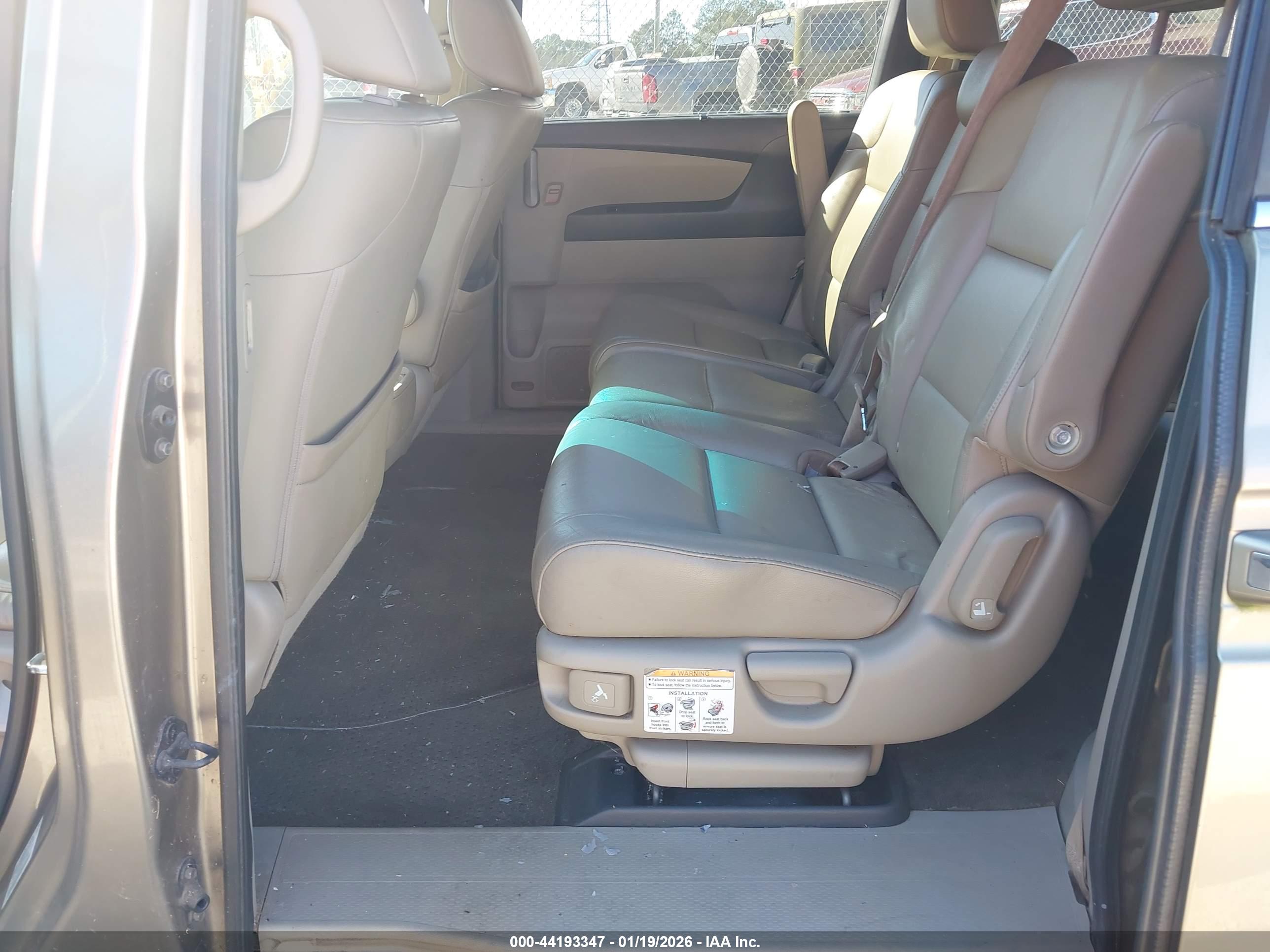 HONDA ODYSSEY image 8