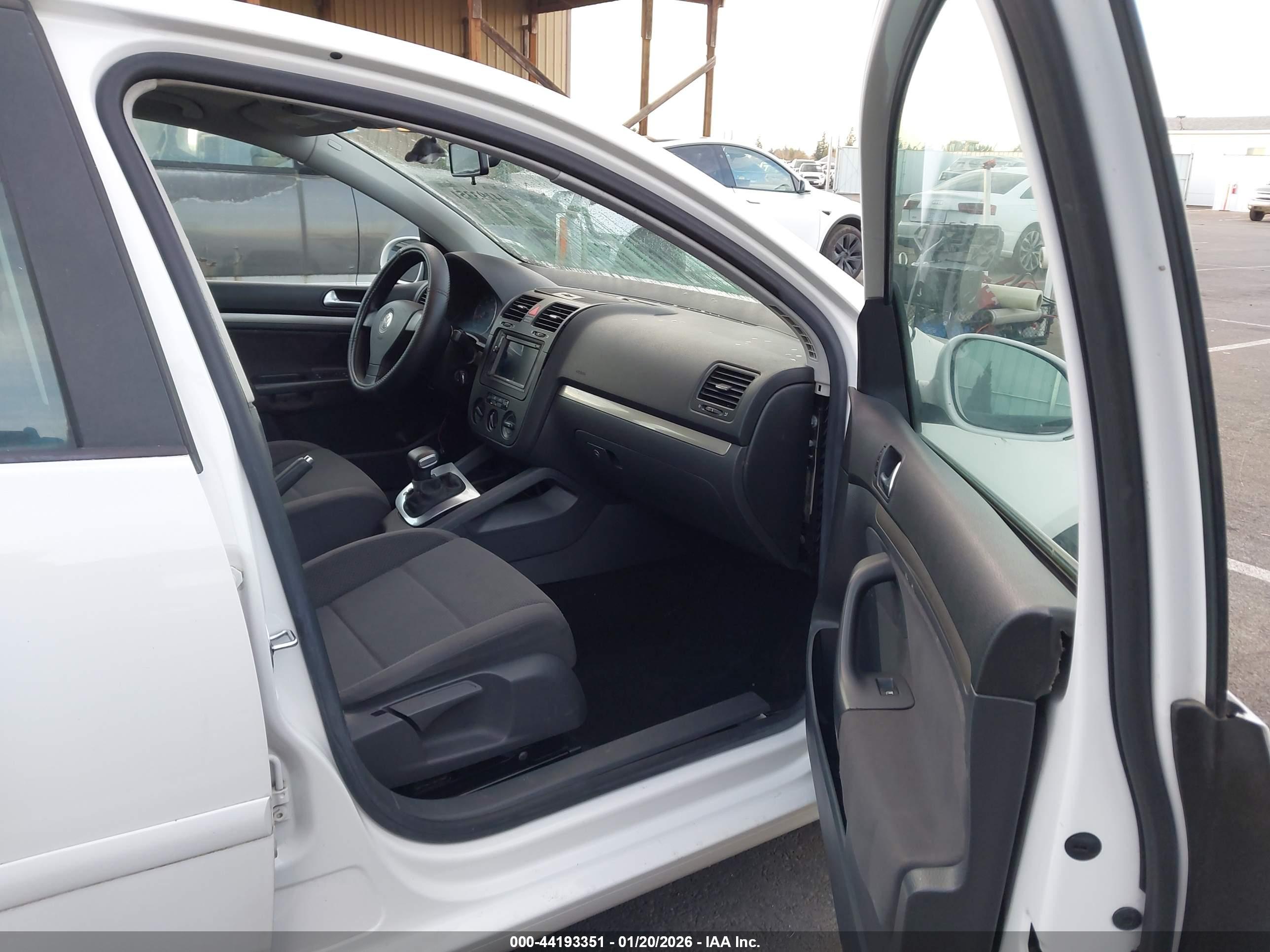 VOLKSWAGEN RABBIT image 5