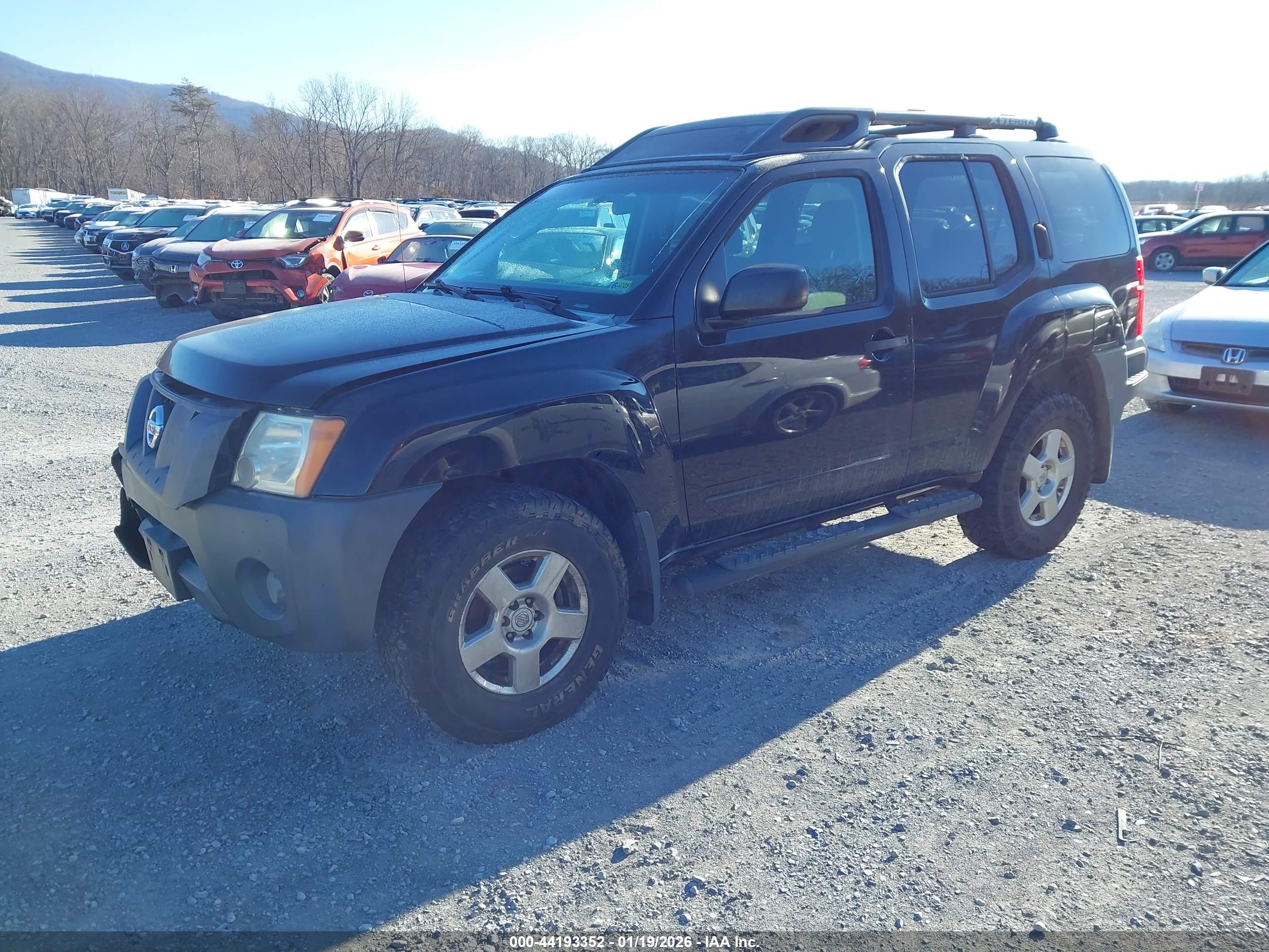 NISSAN XTERRA image 2