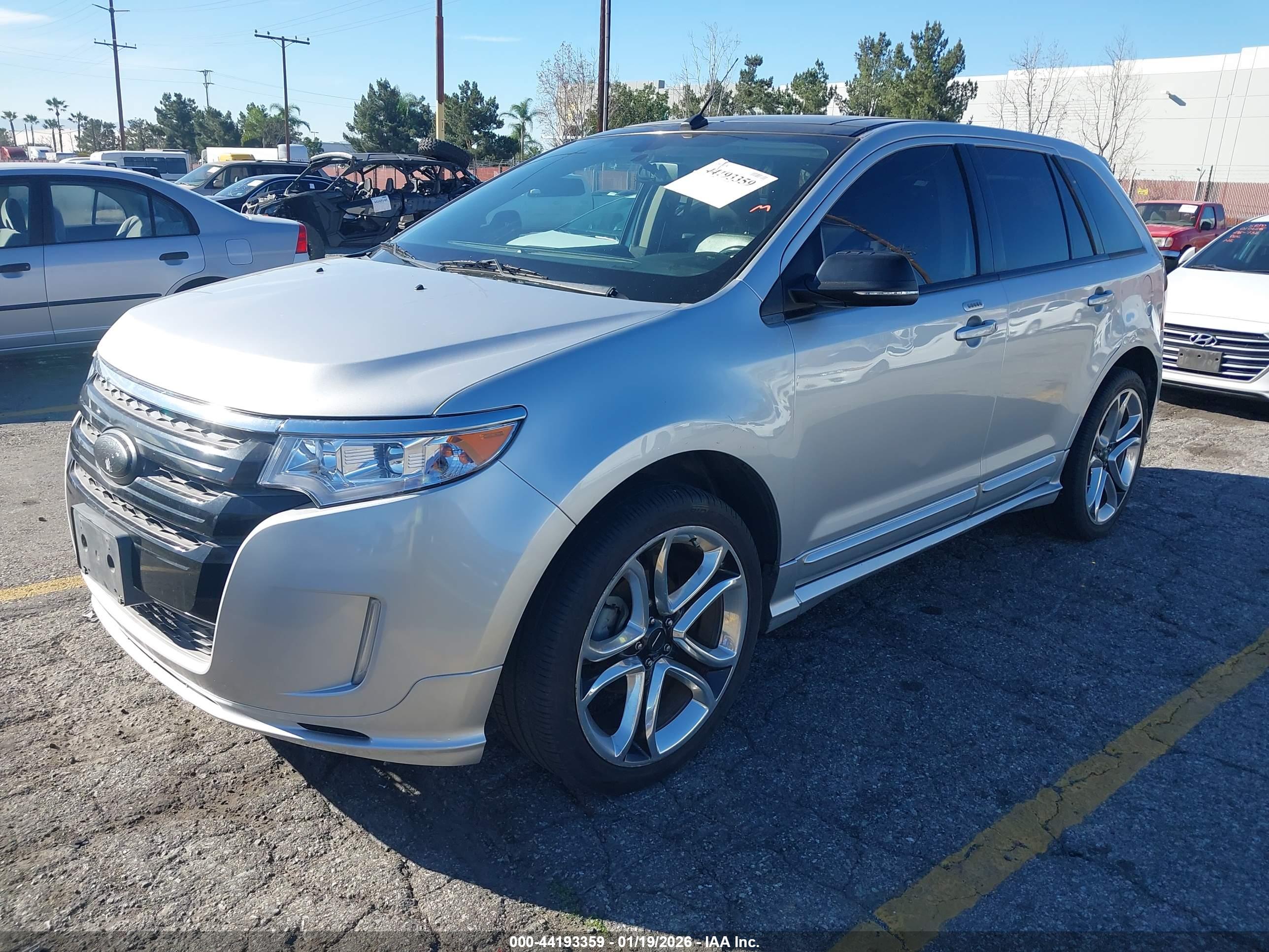 FORD EDGE image 2