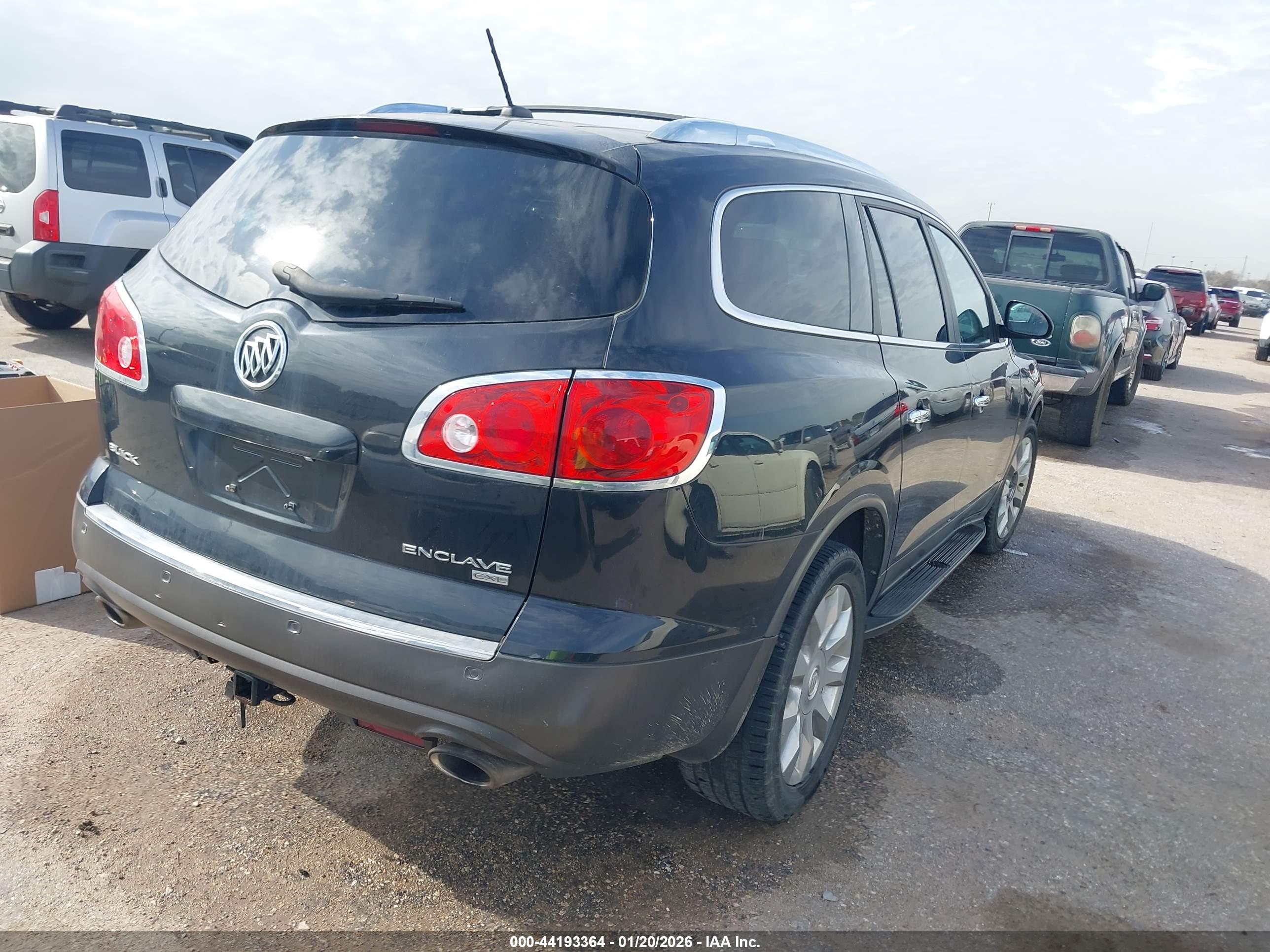 BUICK ENCLAVE image 4