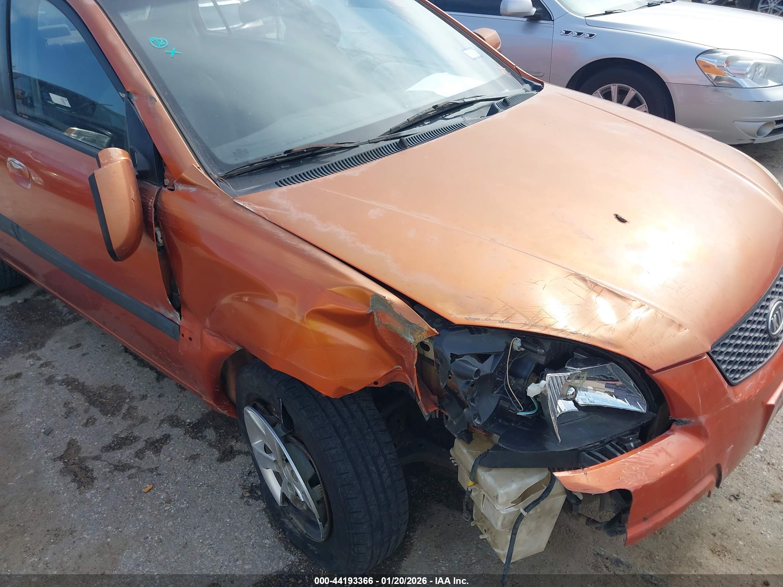 KIA RIO image 6