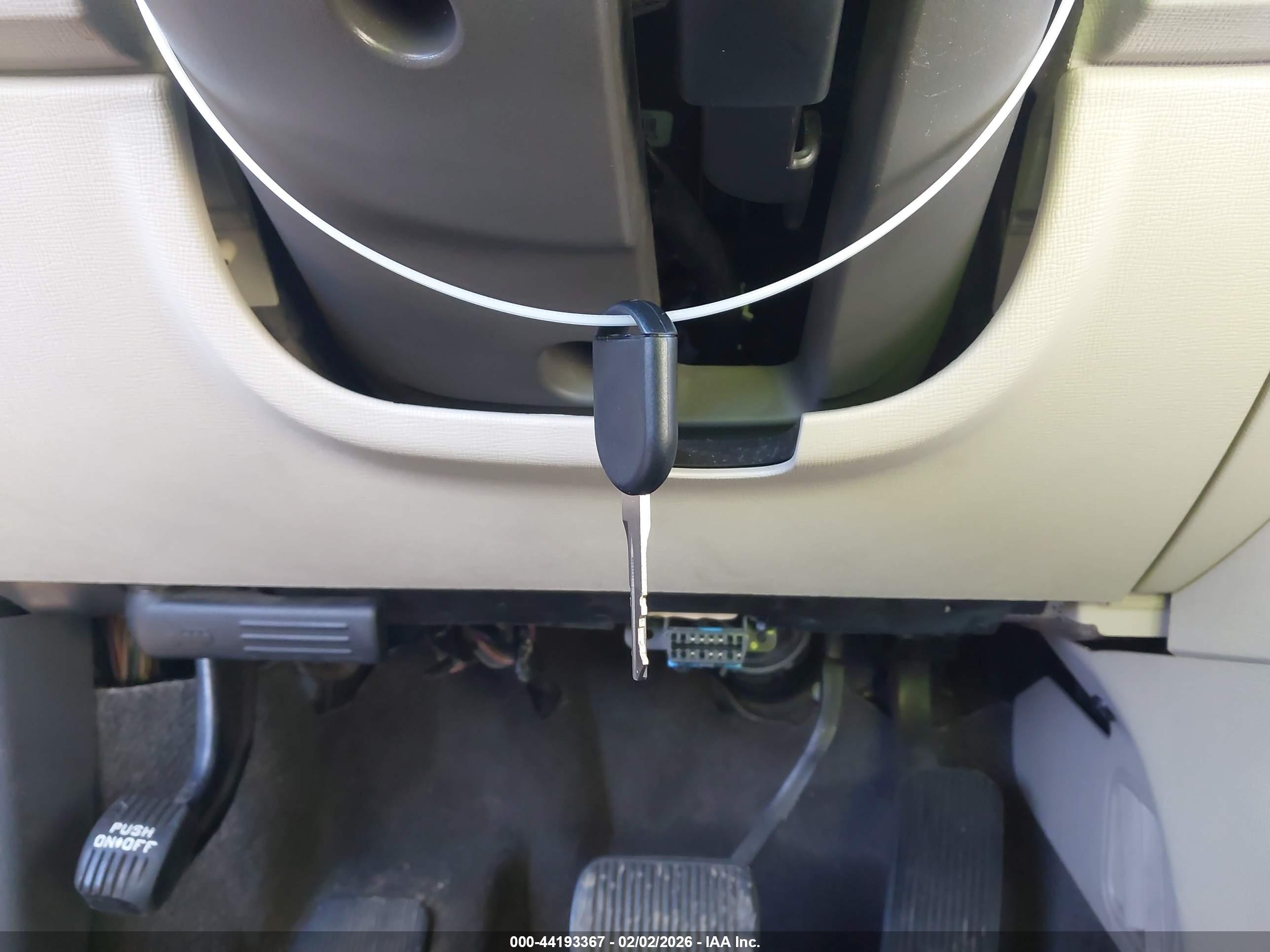 FORD FLEX image 11