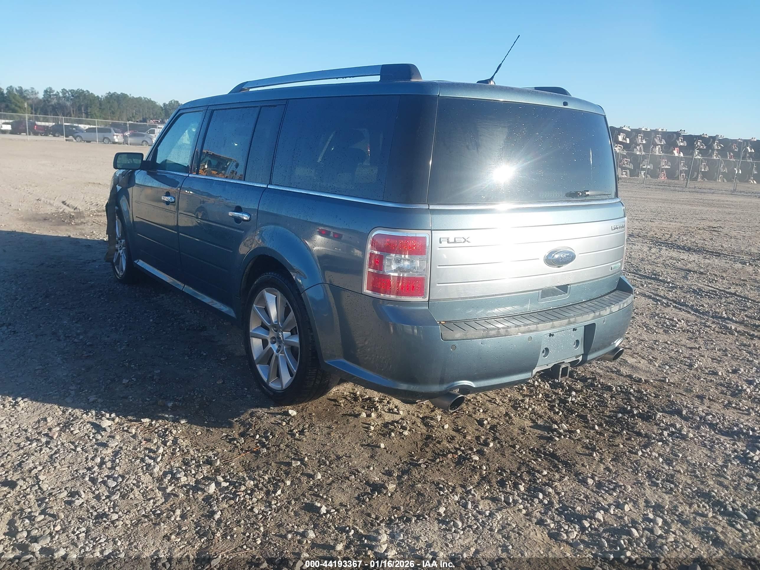 FORD FLEX image 3