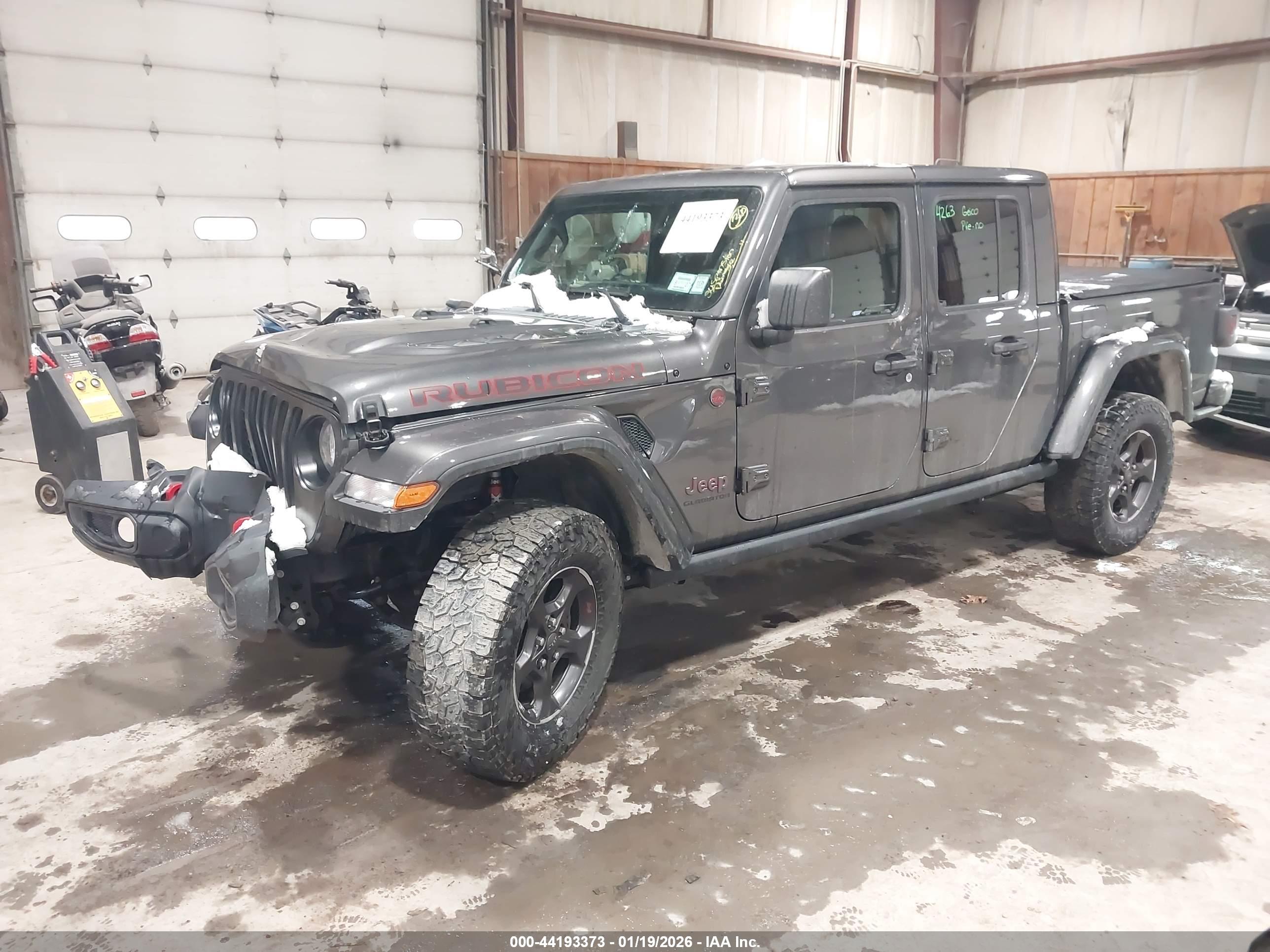 JEEP GLADIATOR image 2