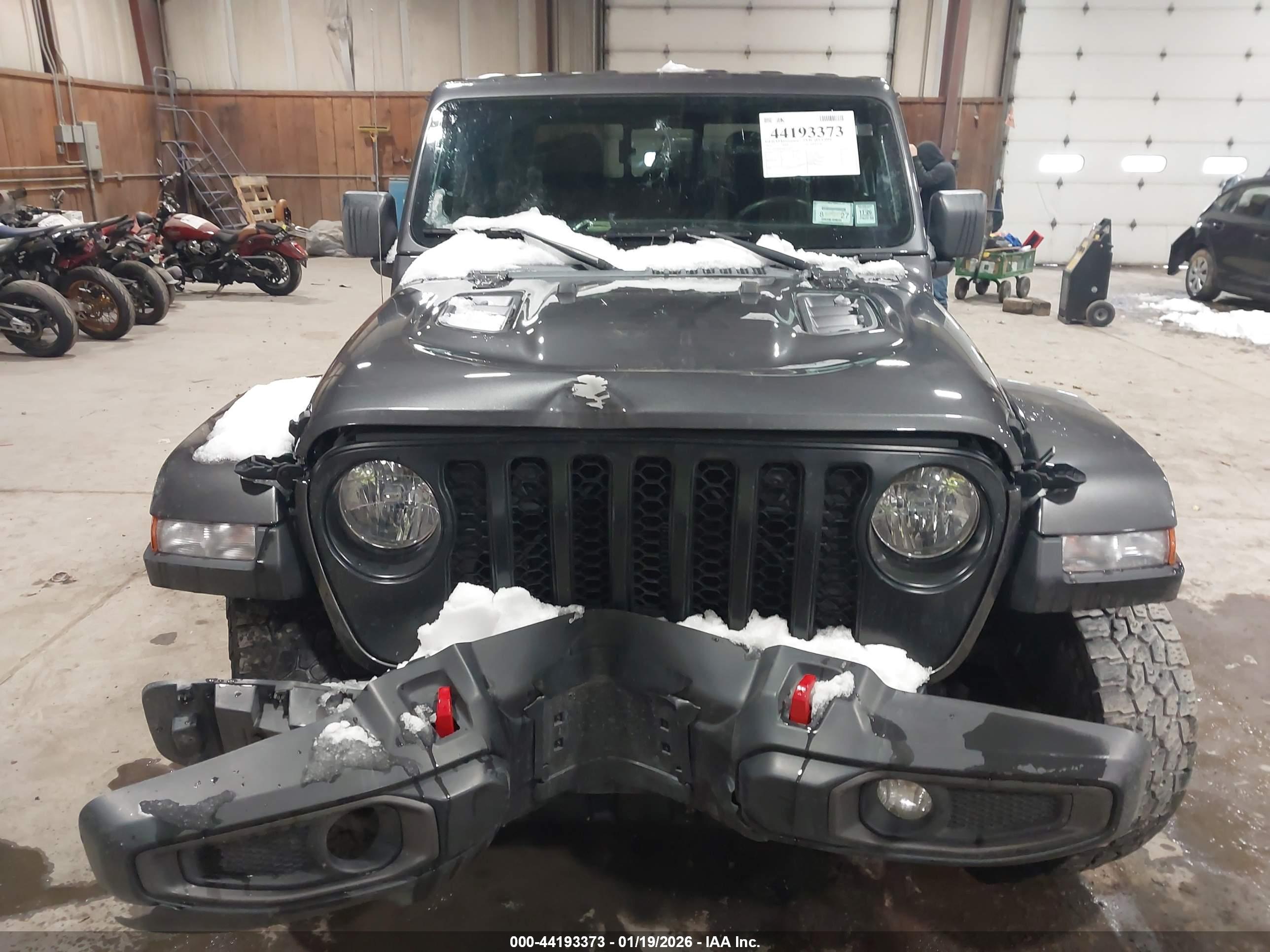 JEEP GLADIATOR image 6