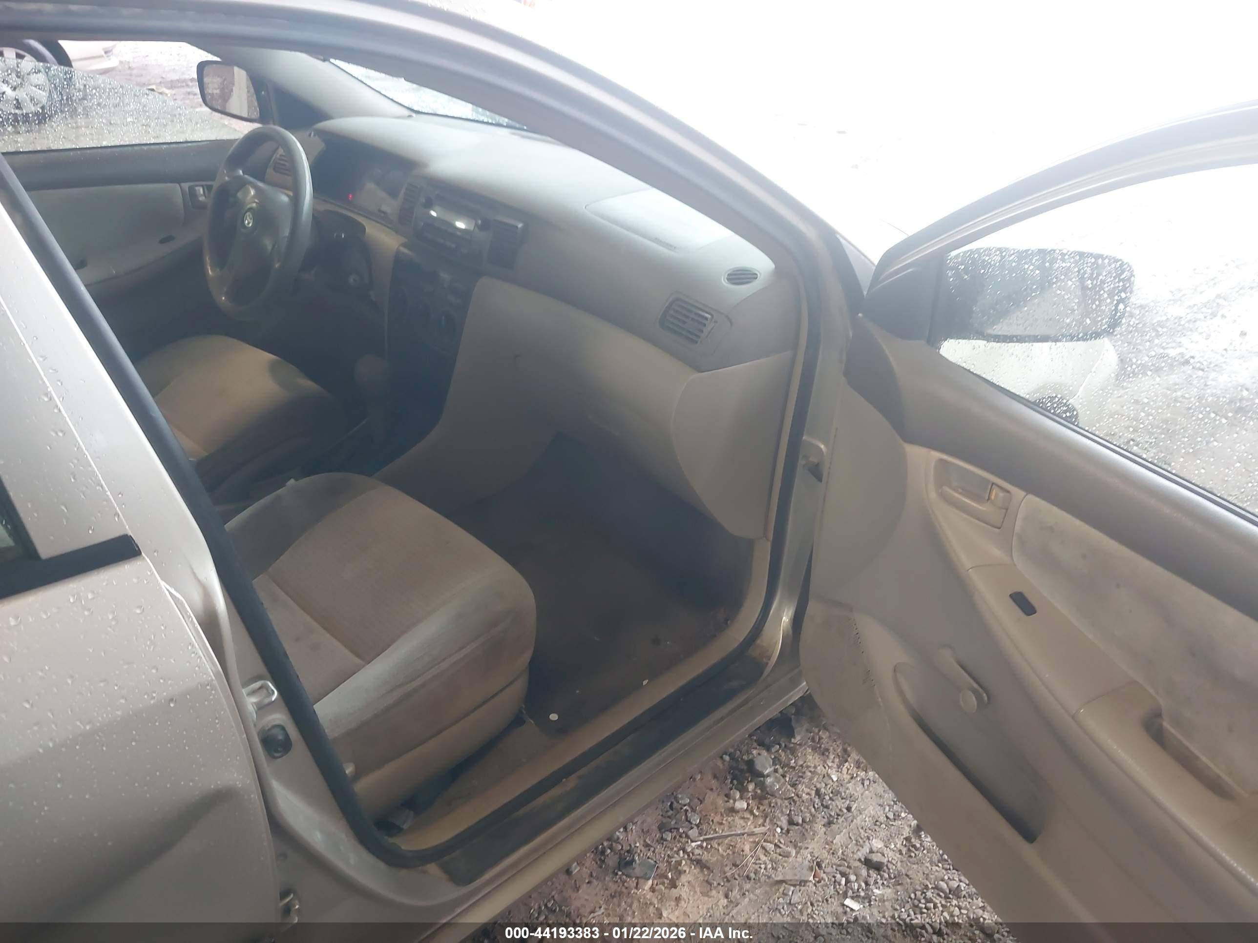TOYOTA COROLLA image 5