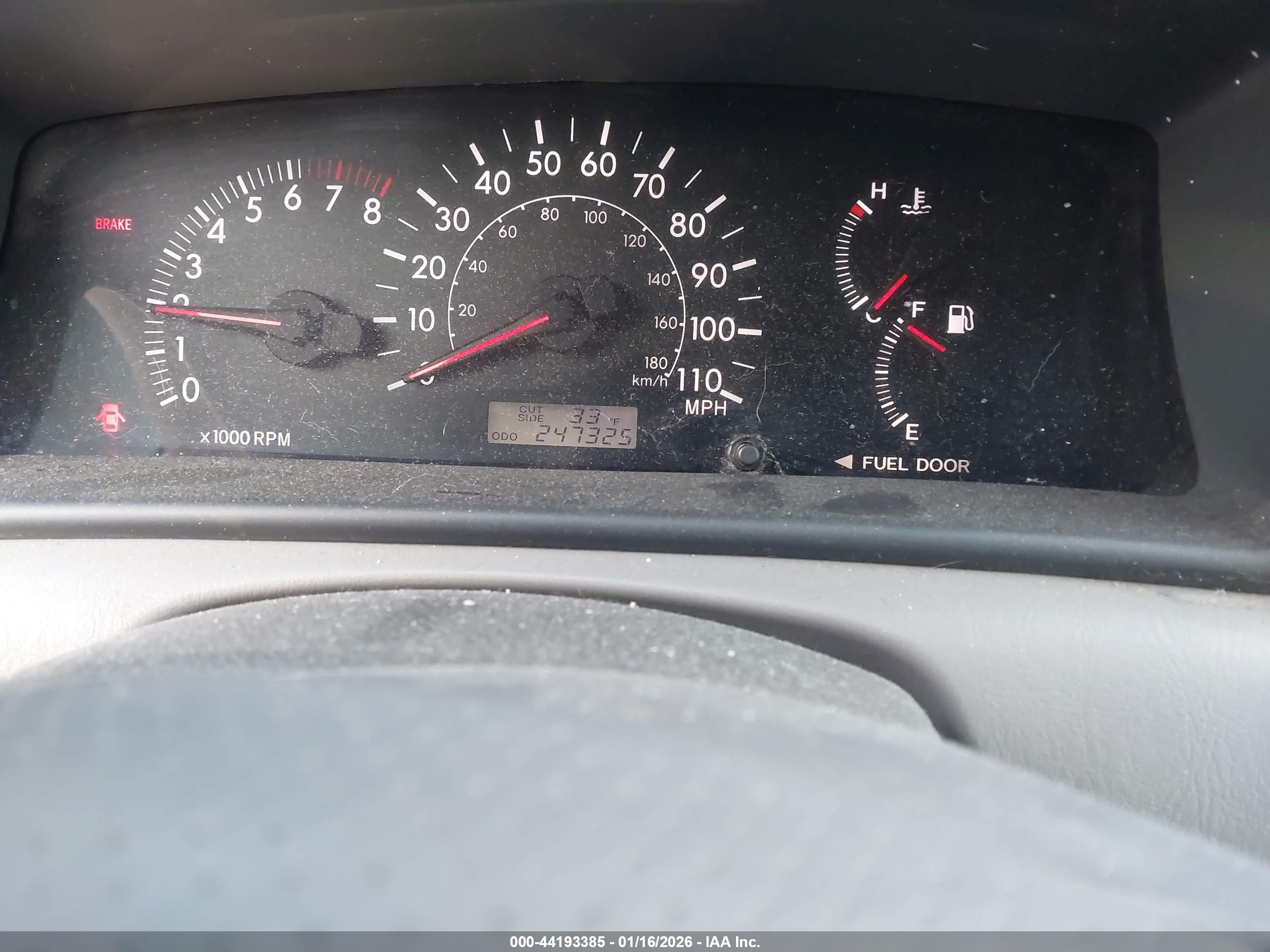 TOYOTA COROLLA image 7
