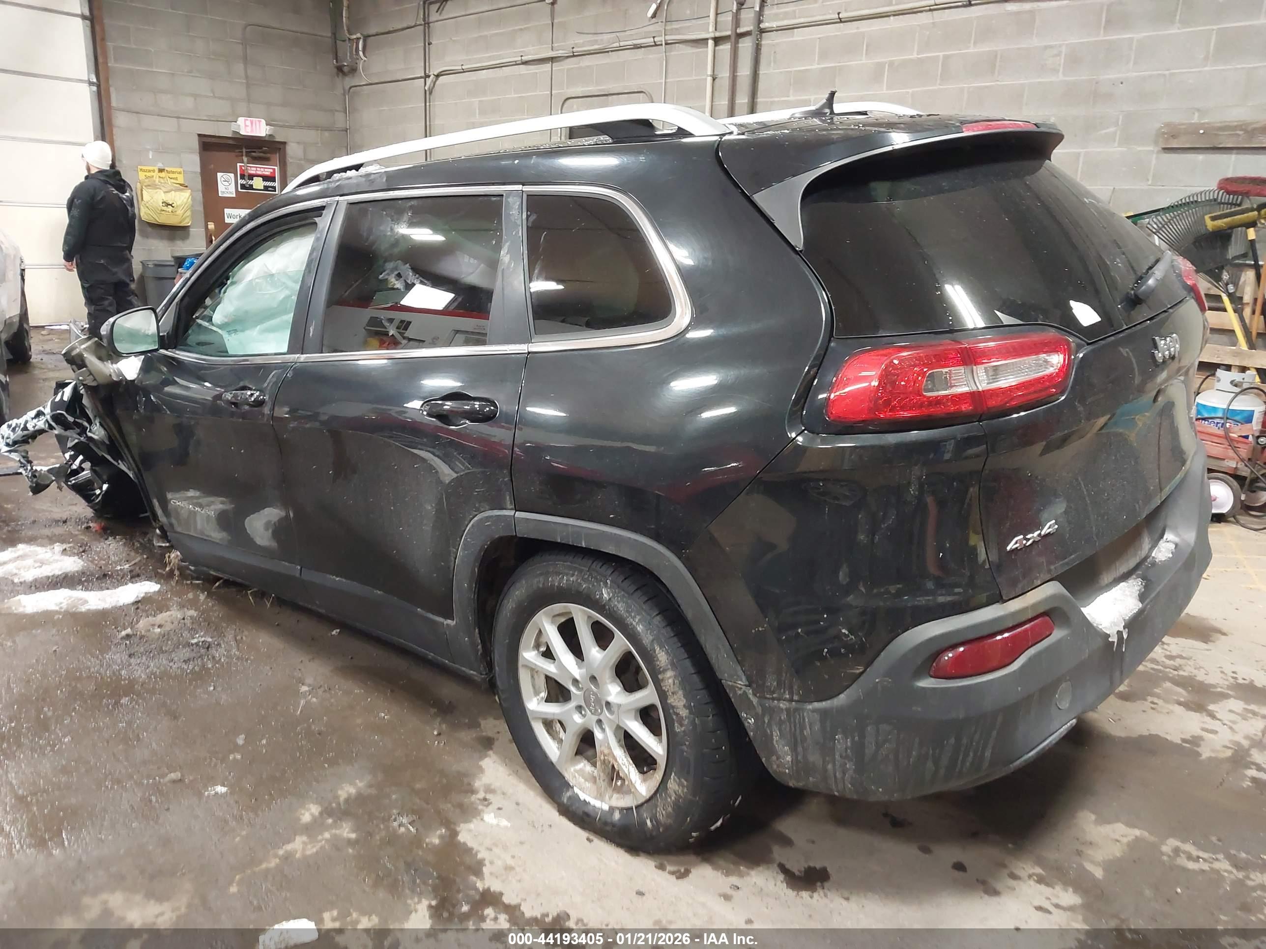 JEEP CHEROKEE image 3