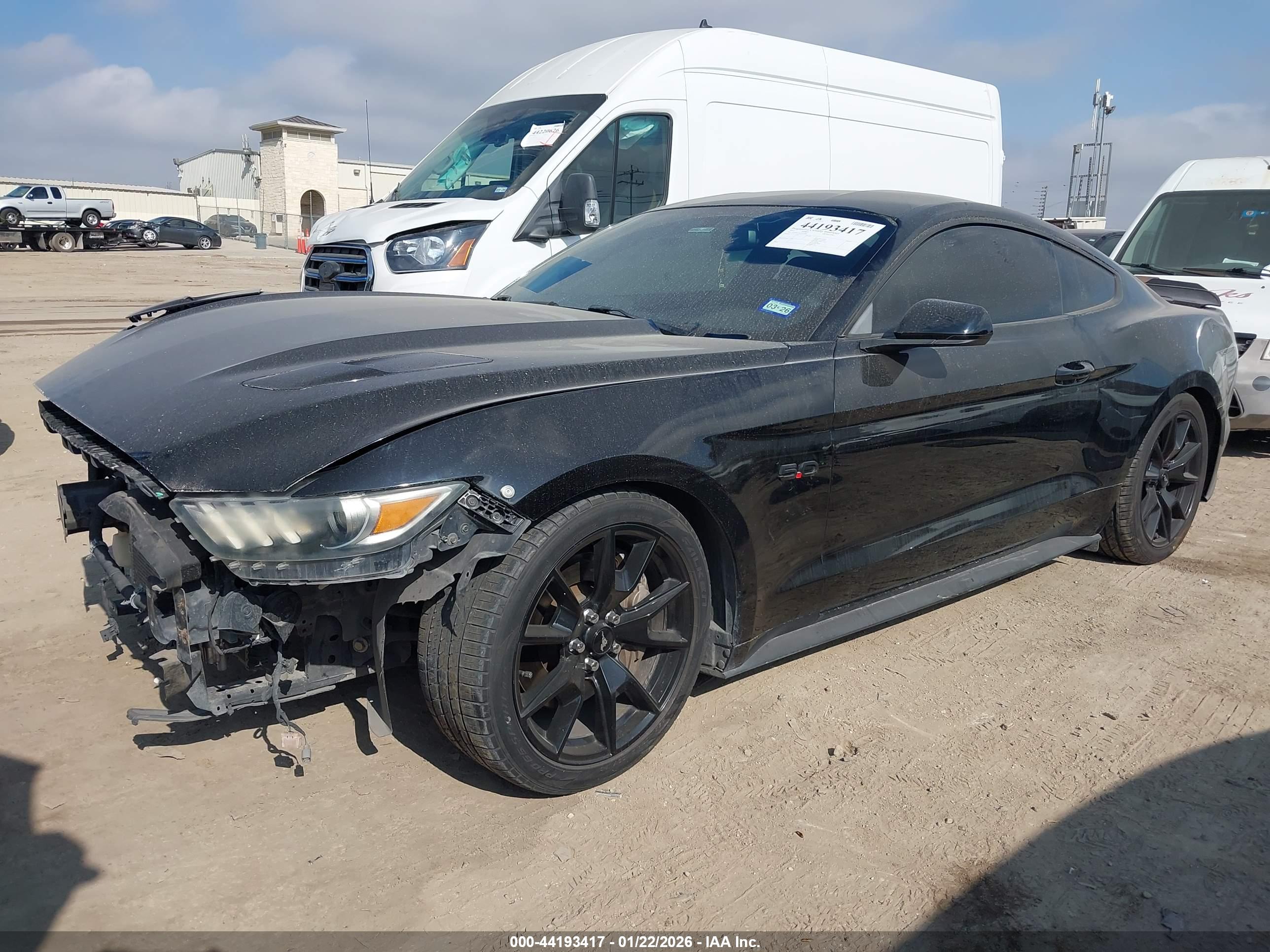 FORD MUSTANG image 2