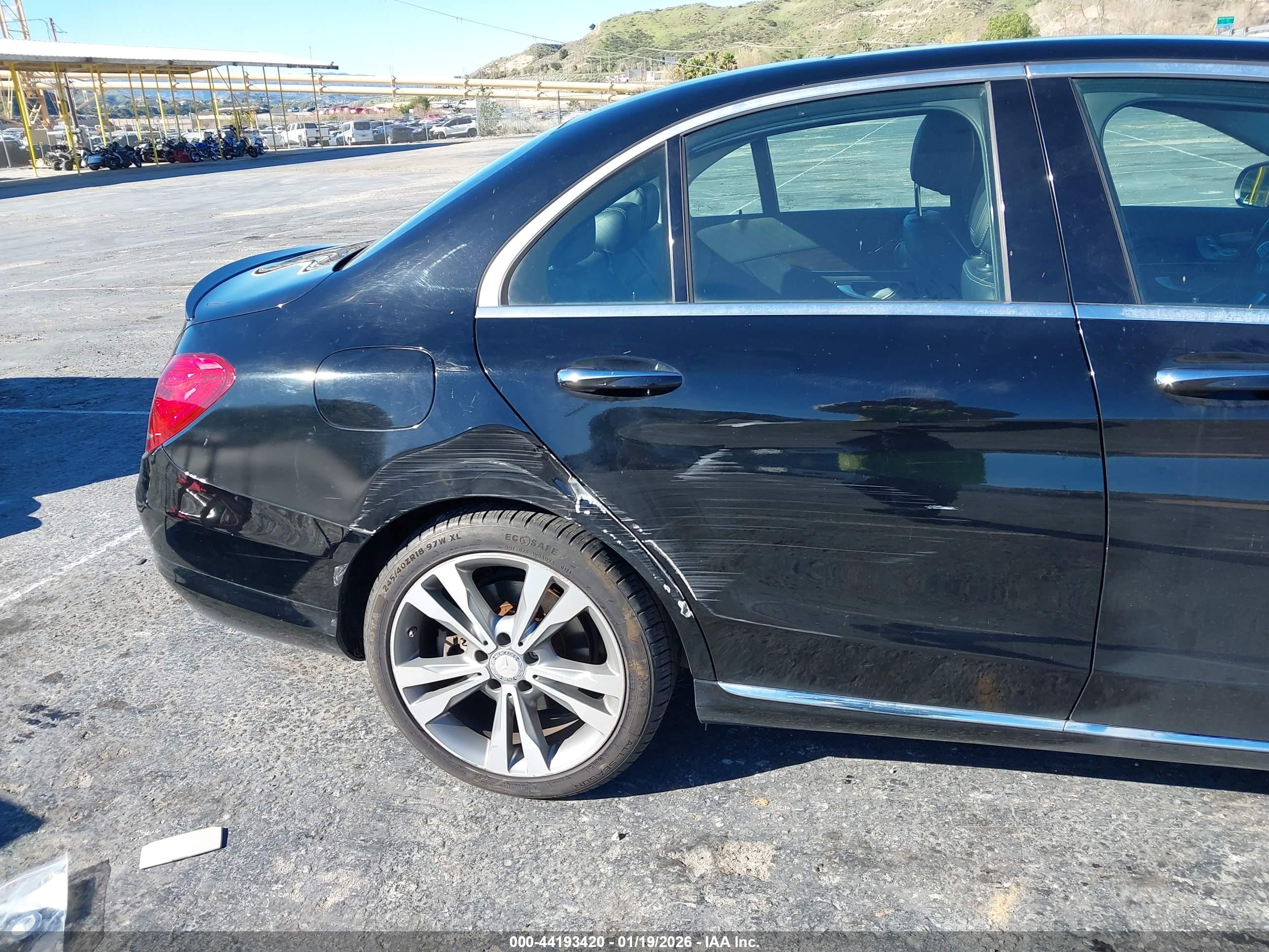 MERCEDES-BENZ C image 6