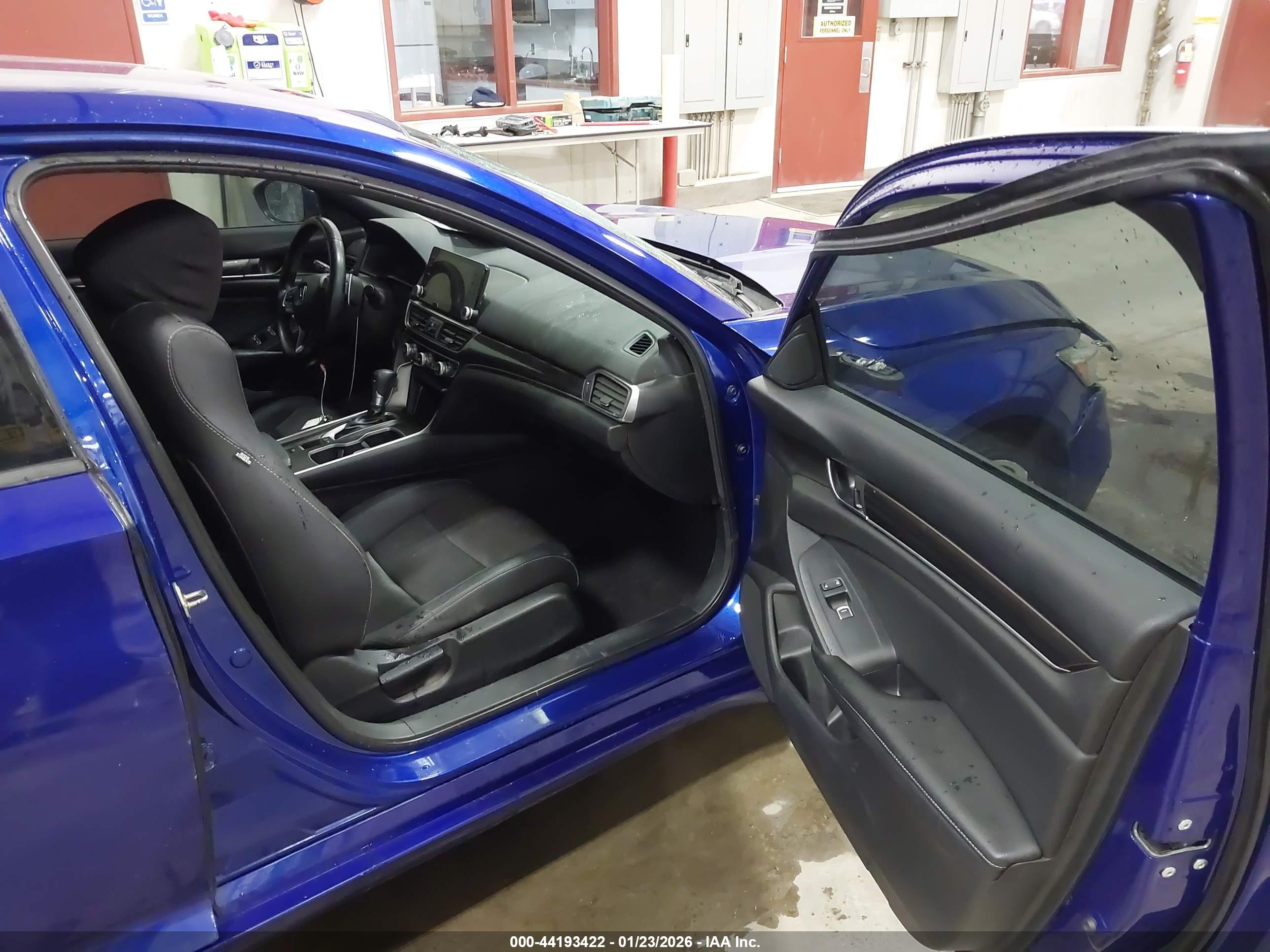 HONDA ACCORD image 5