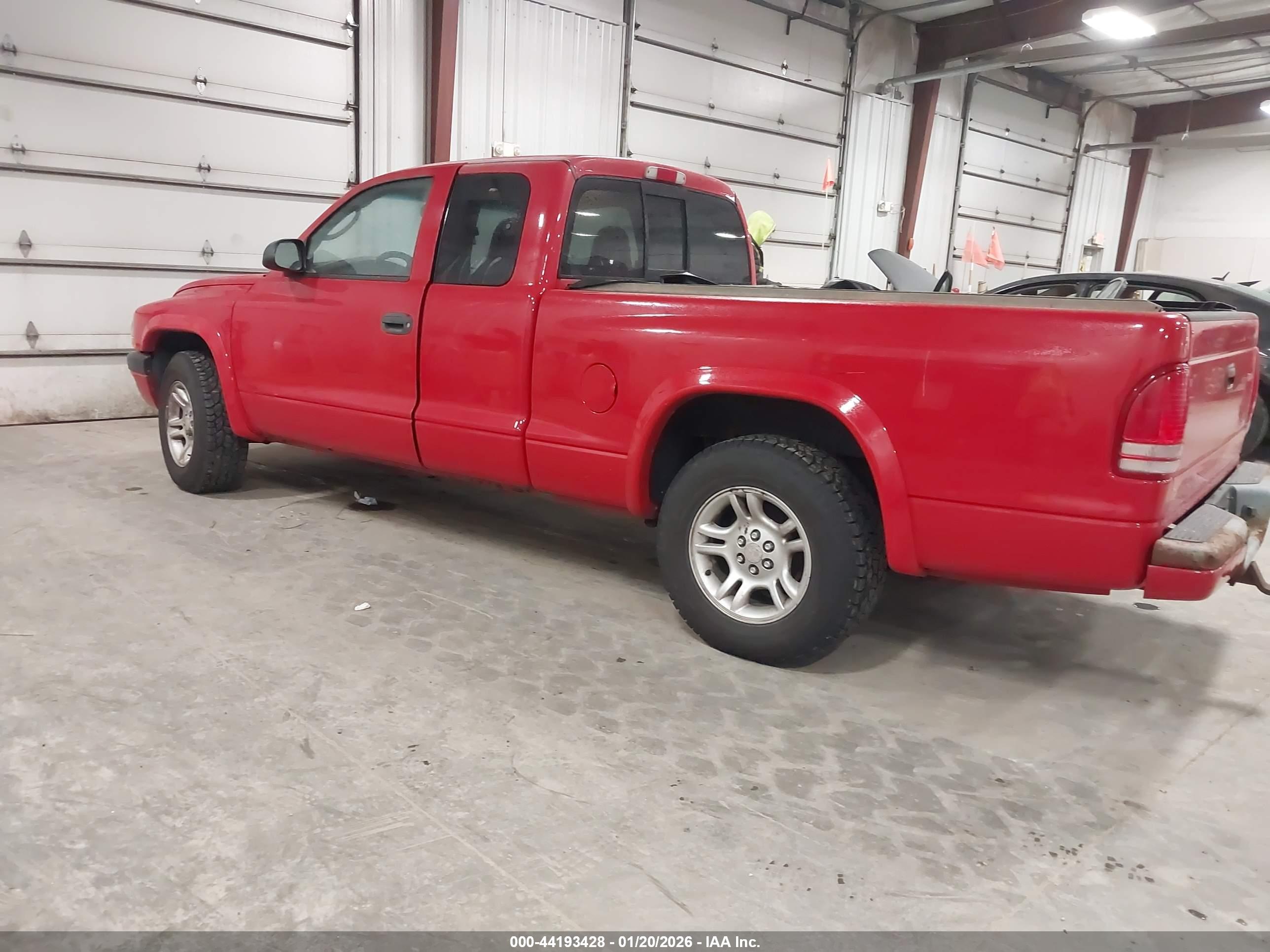 DODGE DAKOTA image 3