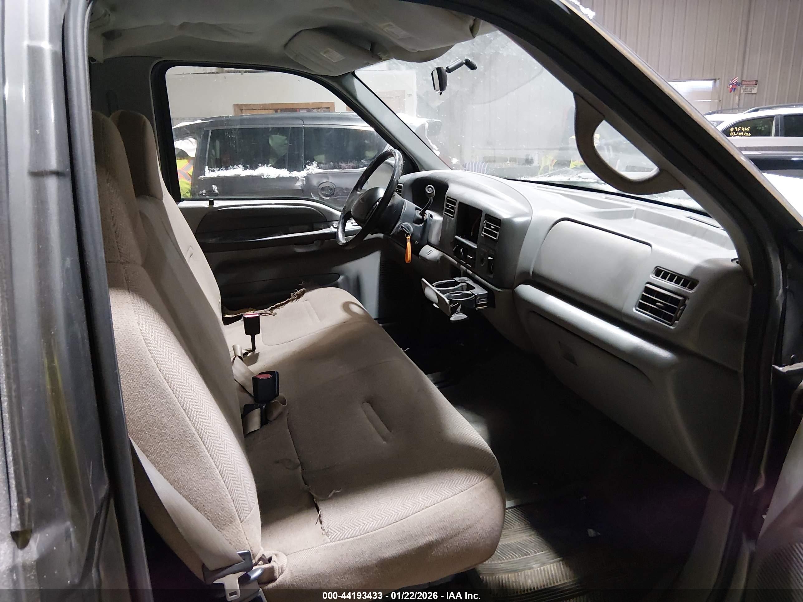 FORD F-250 image 5