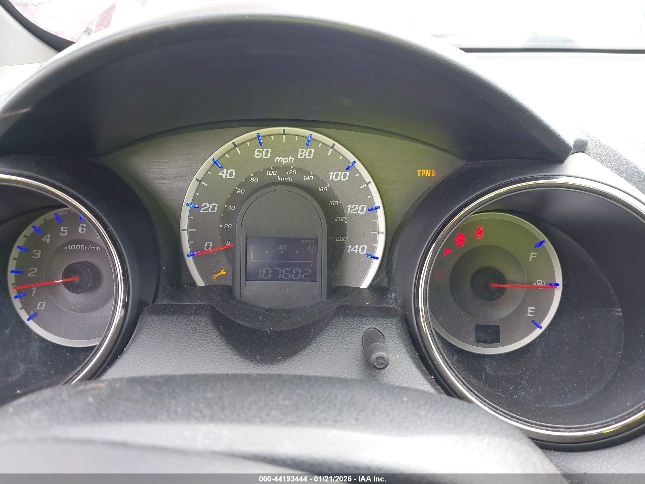 HONDA FIT image 7
