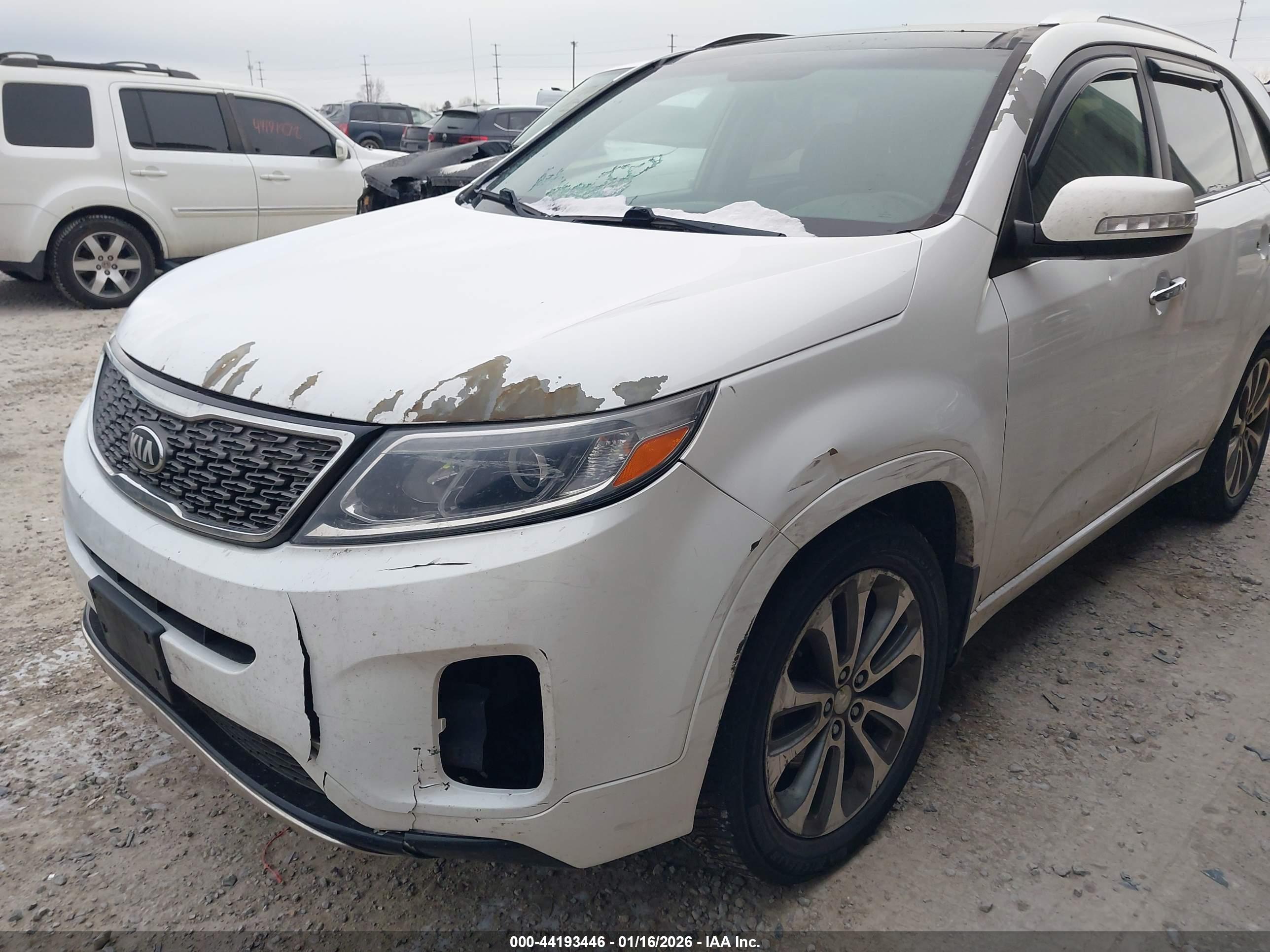 KIA SORENTO image 6