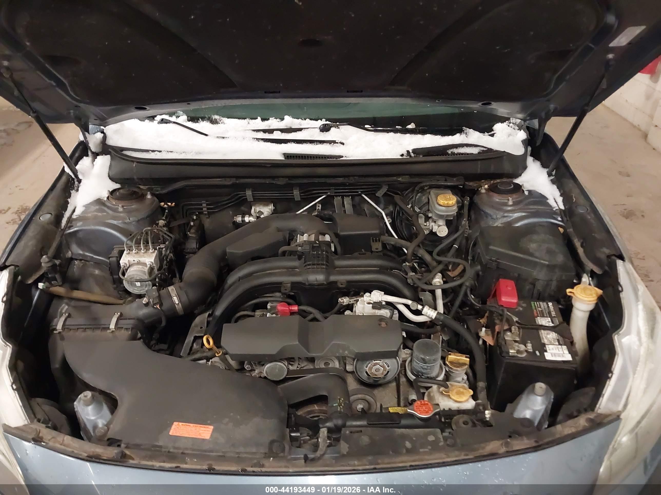 SUBARU OUTBACK image 10