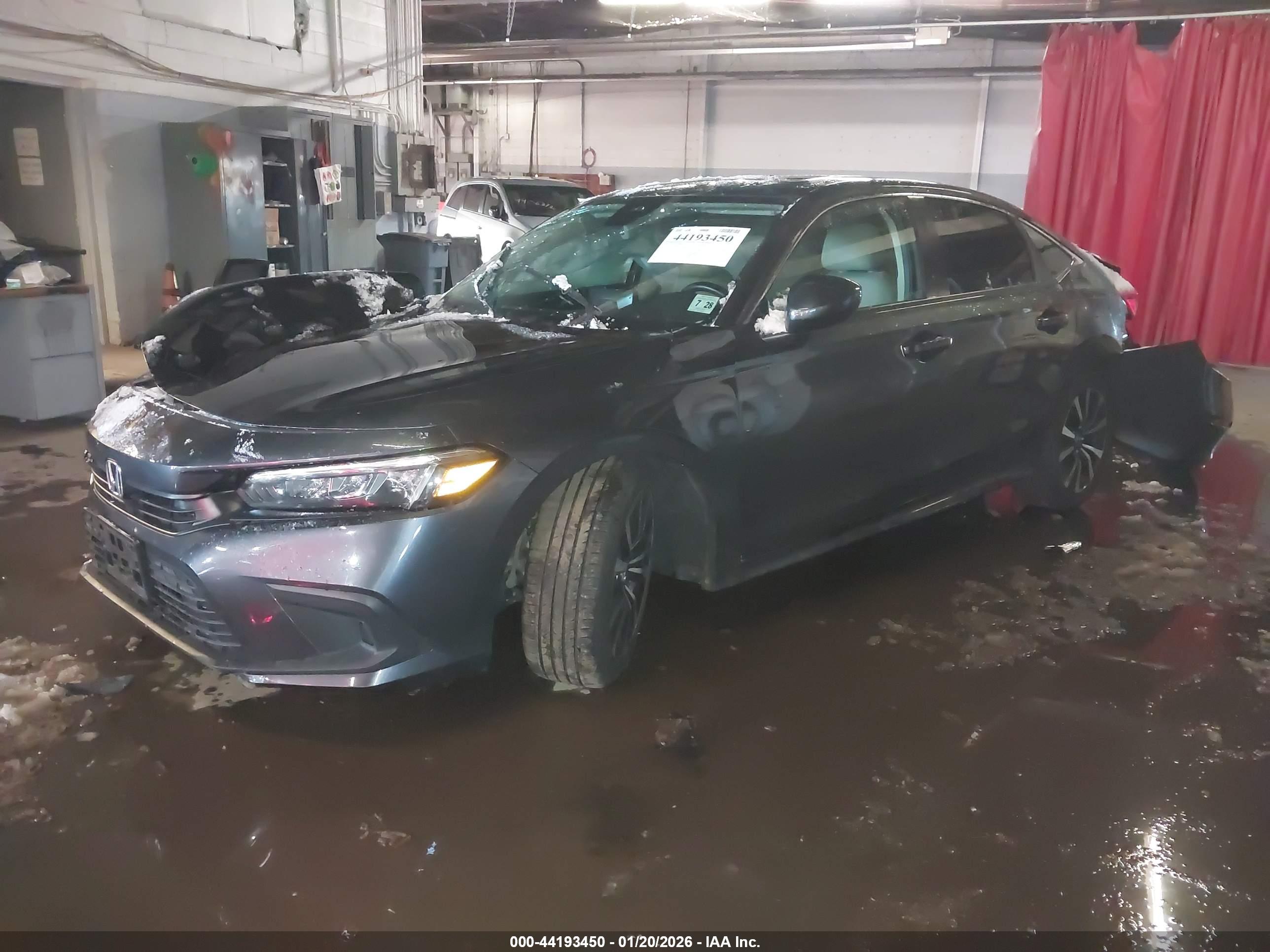 HONDA CIVIC image 2