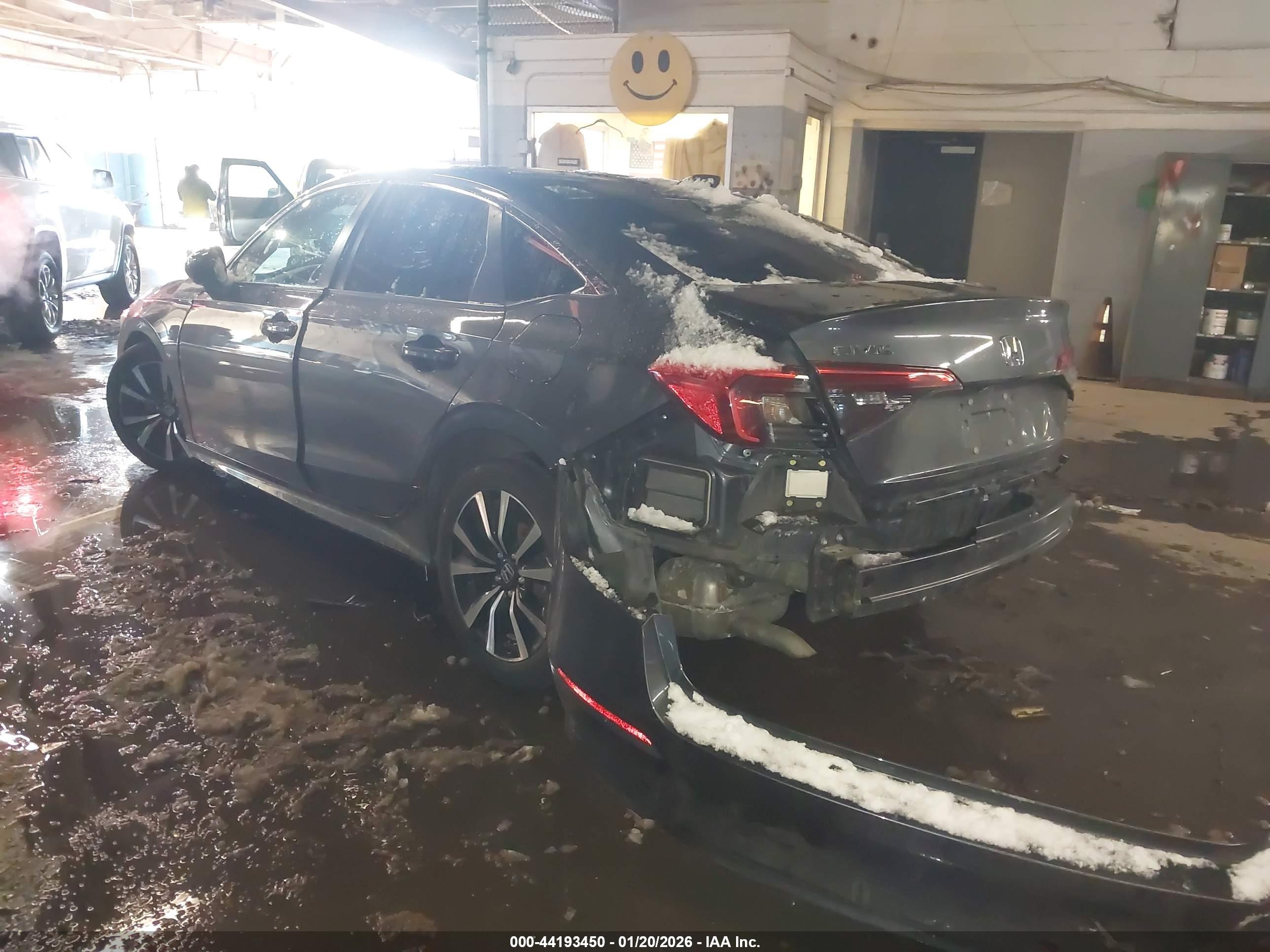 HONDA CIVIC image 3