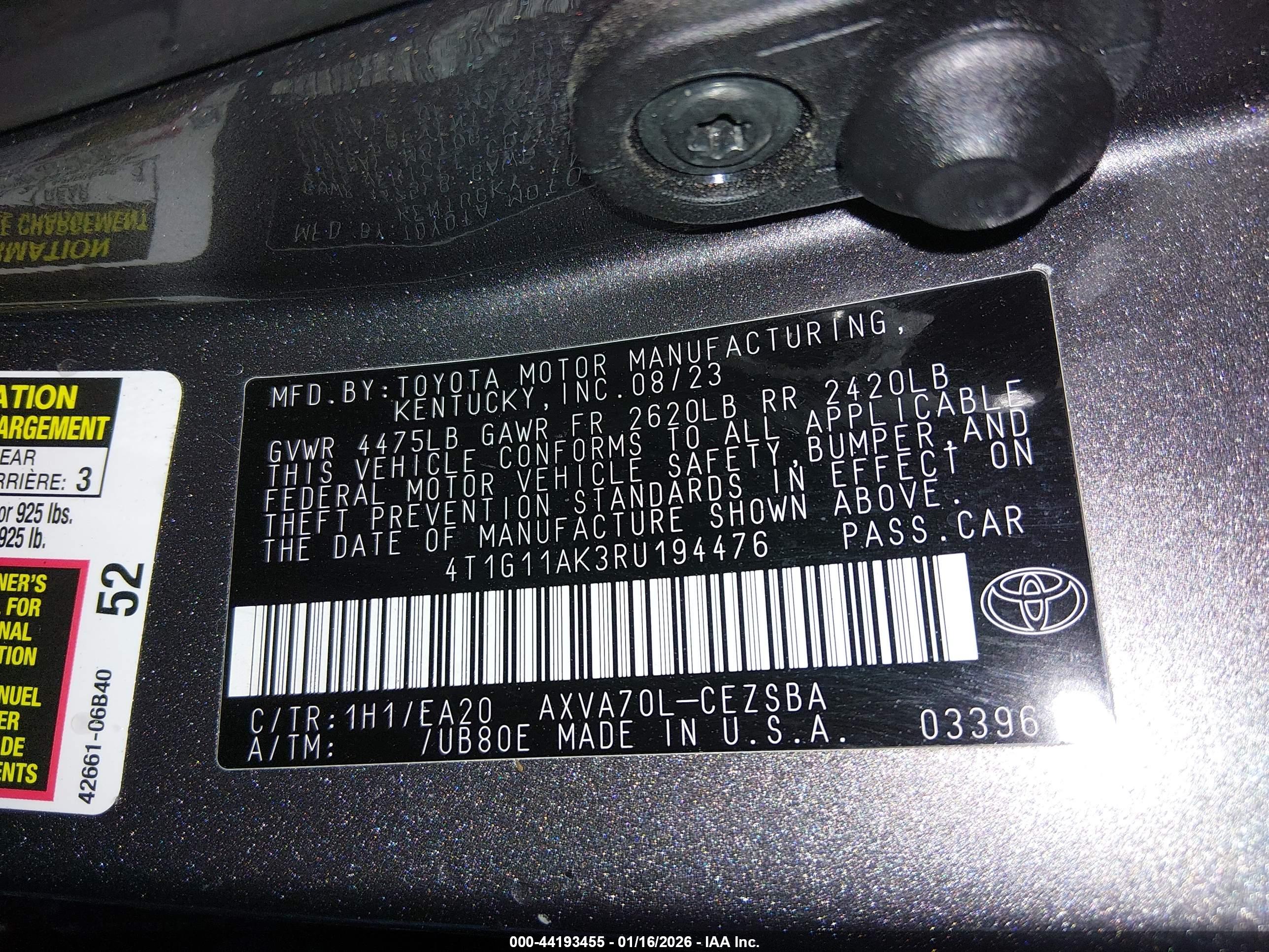 TOYOTA CAMRY image 9
