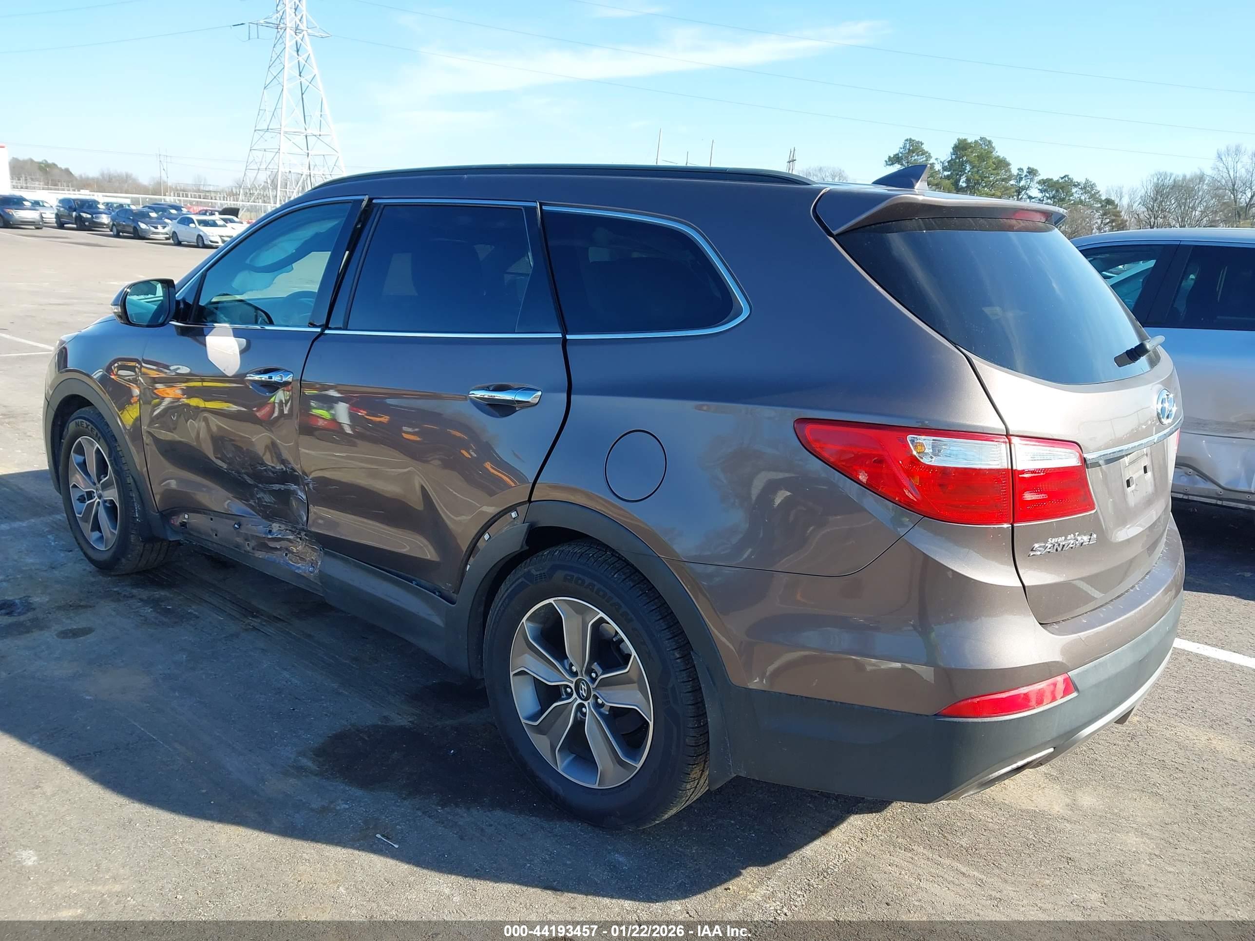 HYUNDAI SANTA image 3