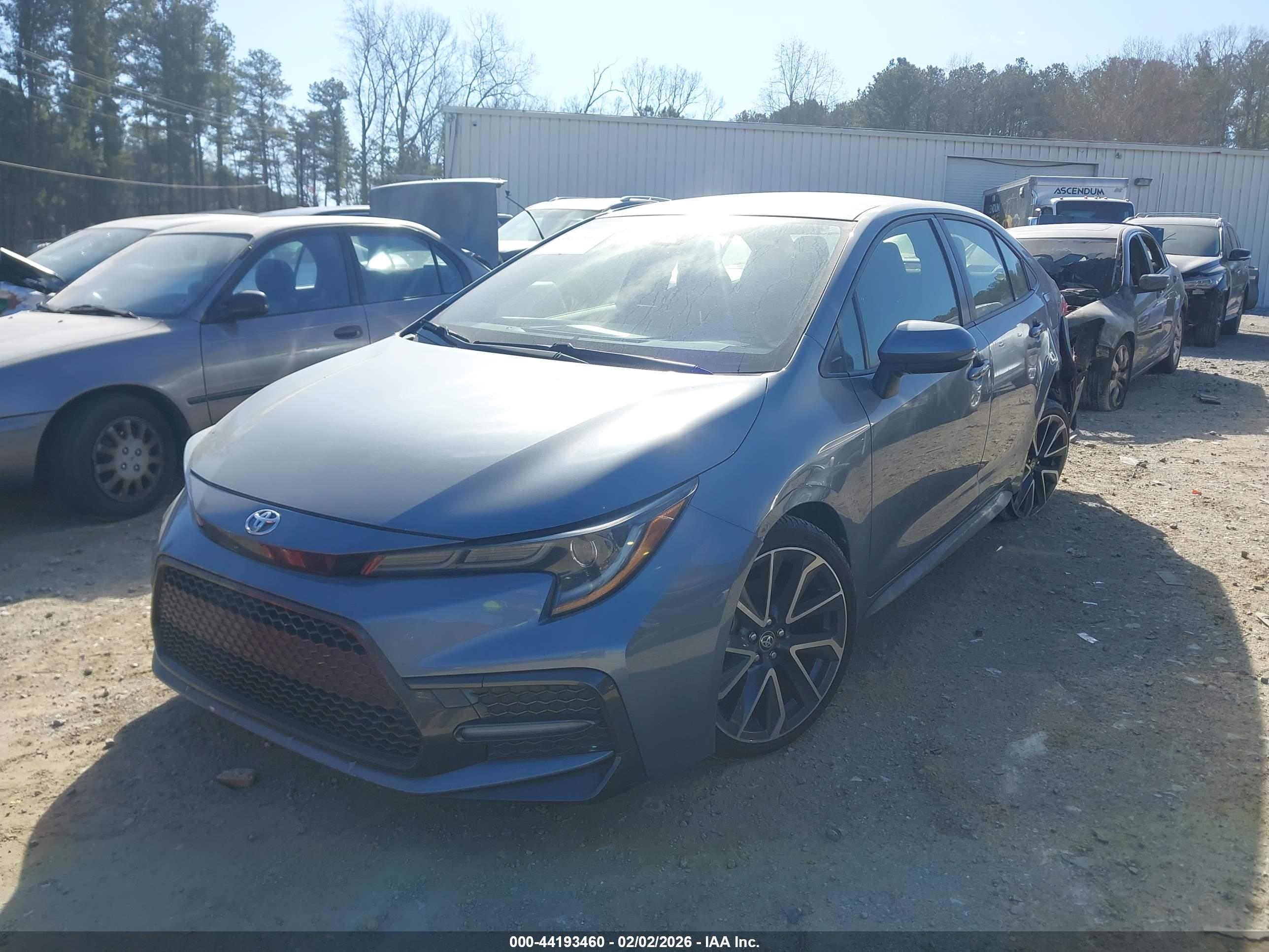 TOYOTA COROLLA image 2
