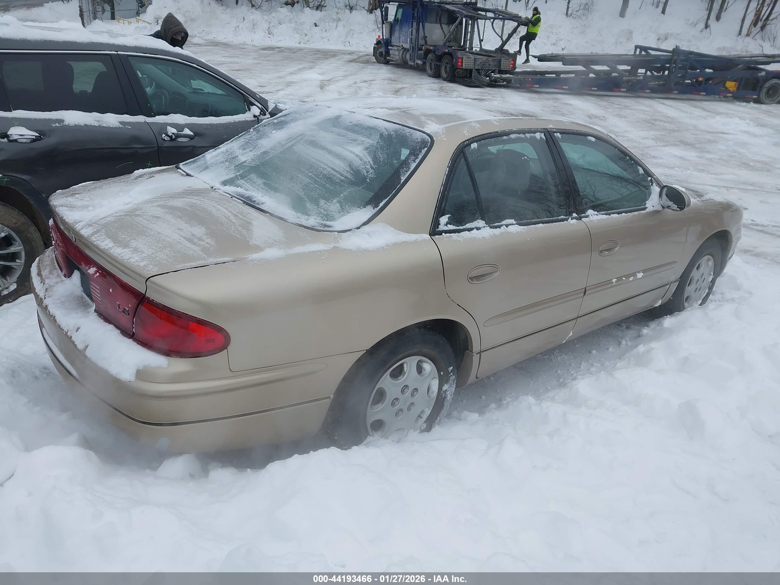 BUICK REGAL image 4
