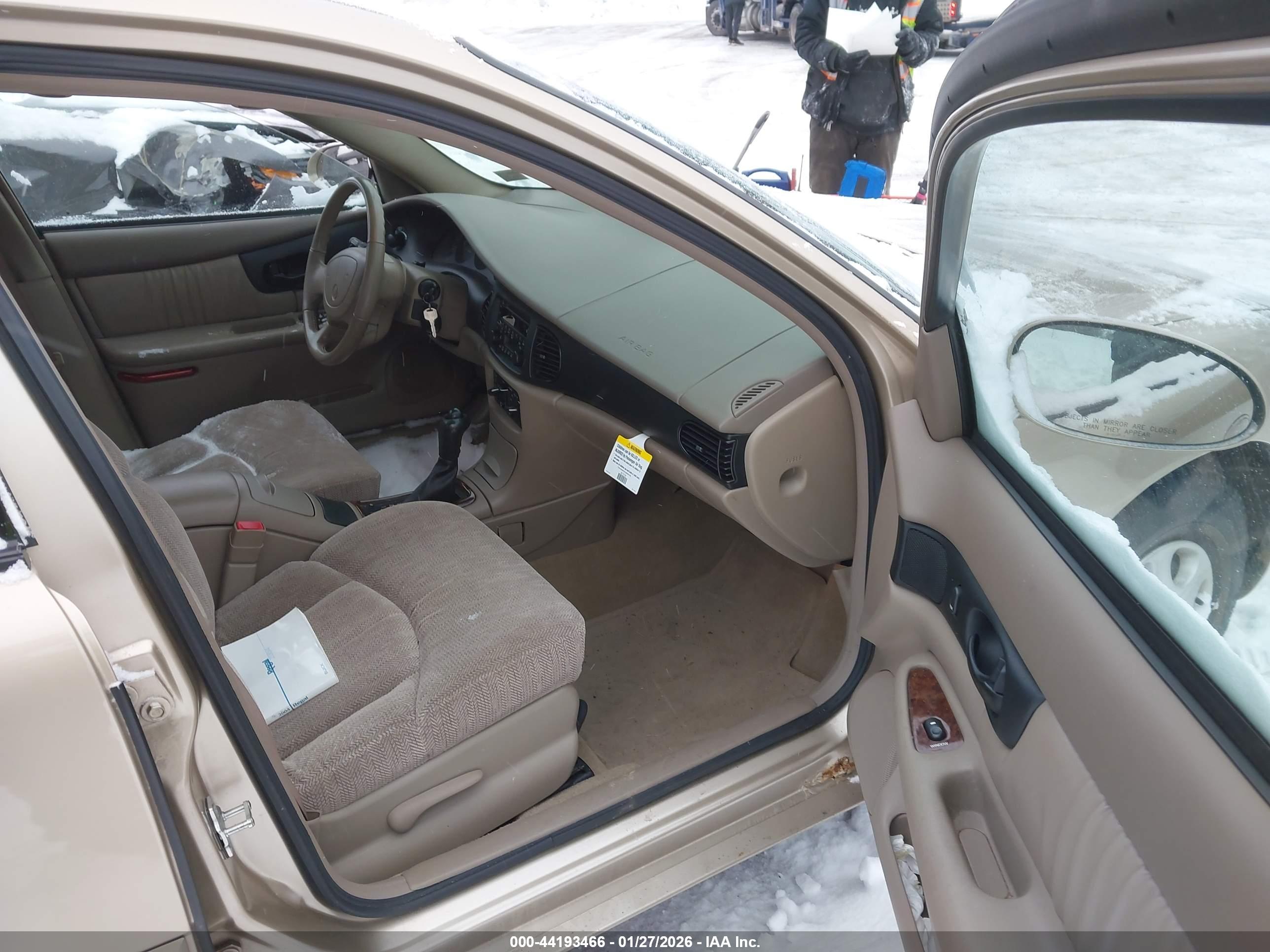 BUICK REGAL image 5