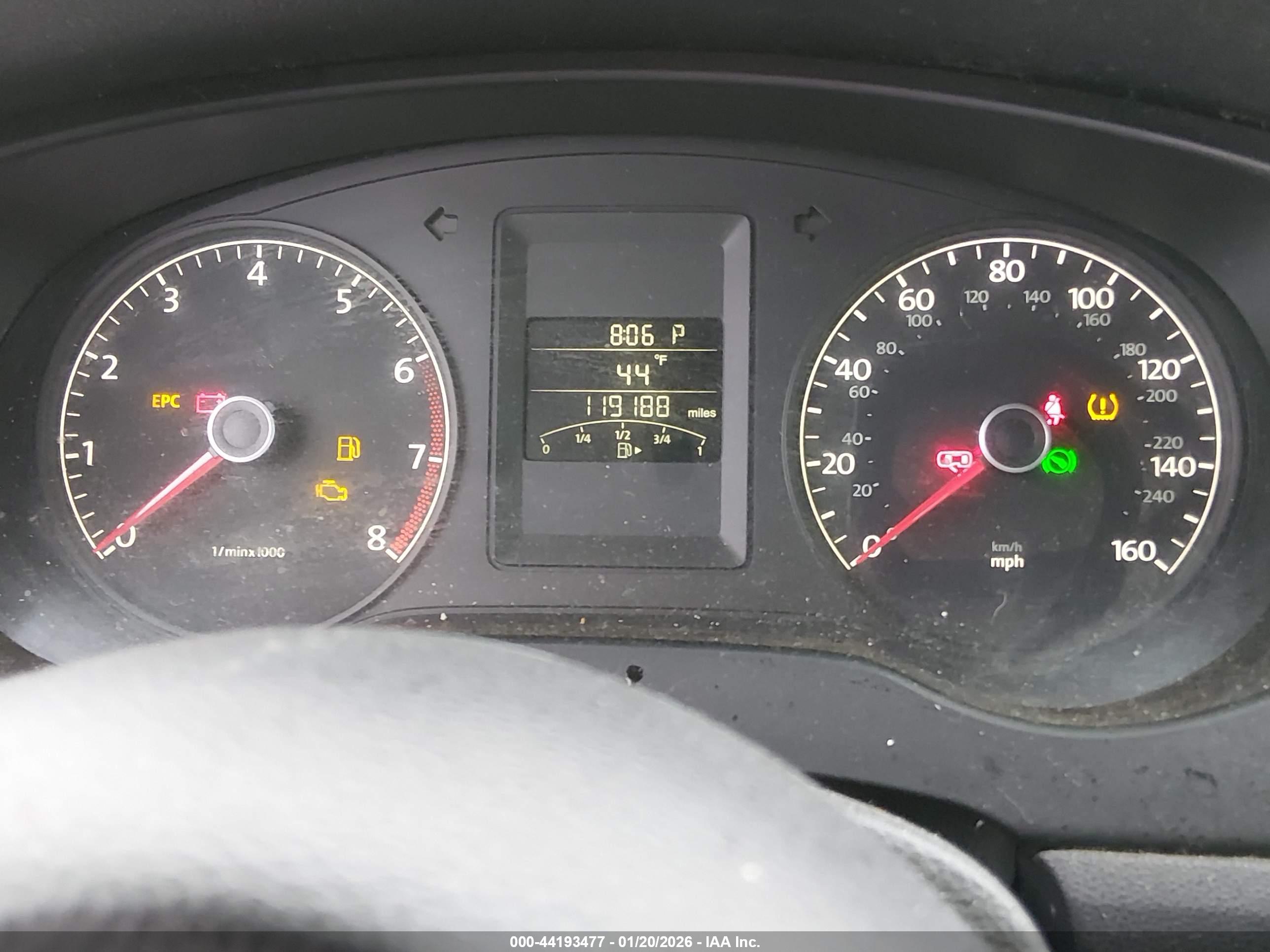 VOLKSWAGEN JETTA image 7