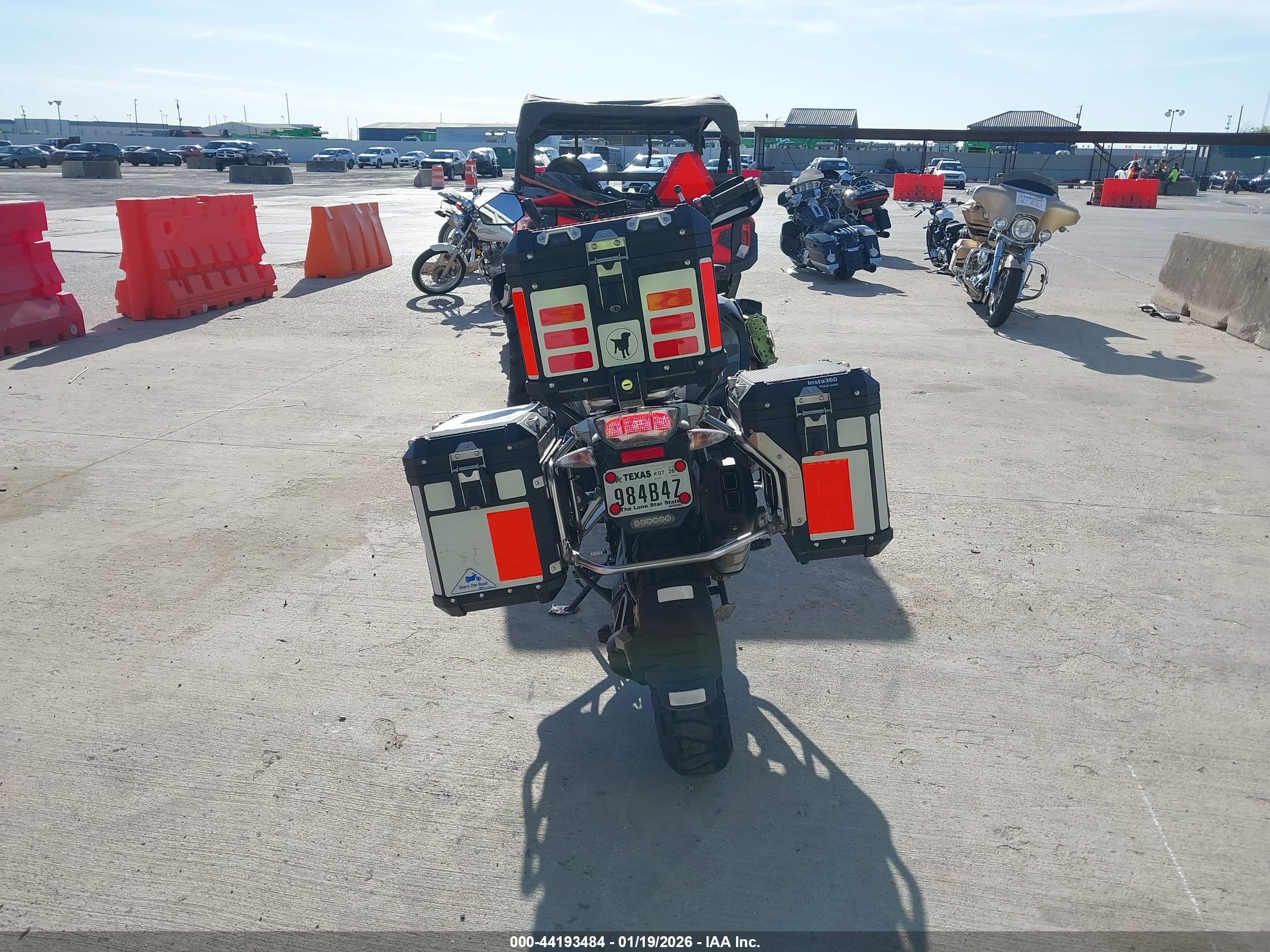 BMW R image 6