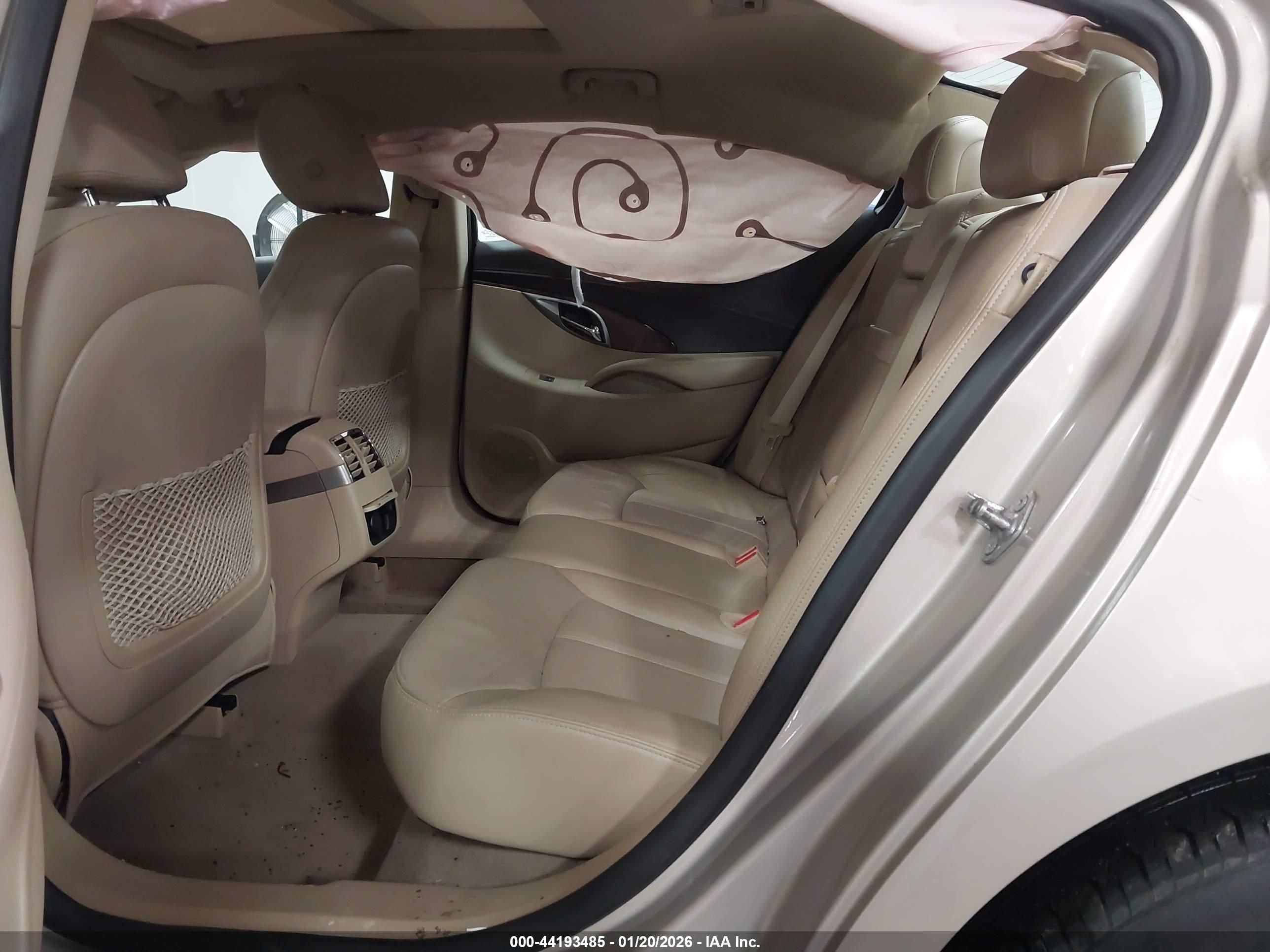 BUICK LACROSSE image 8