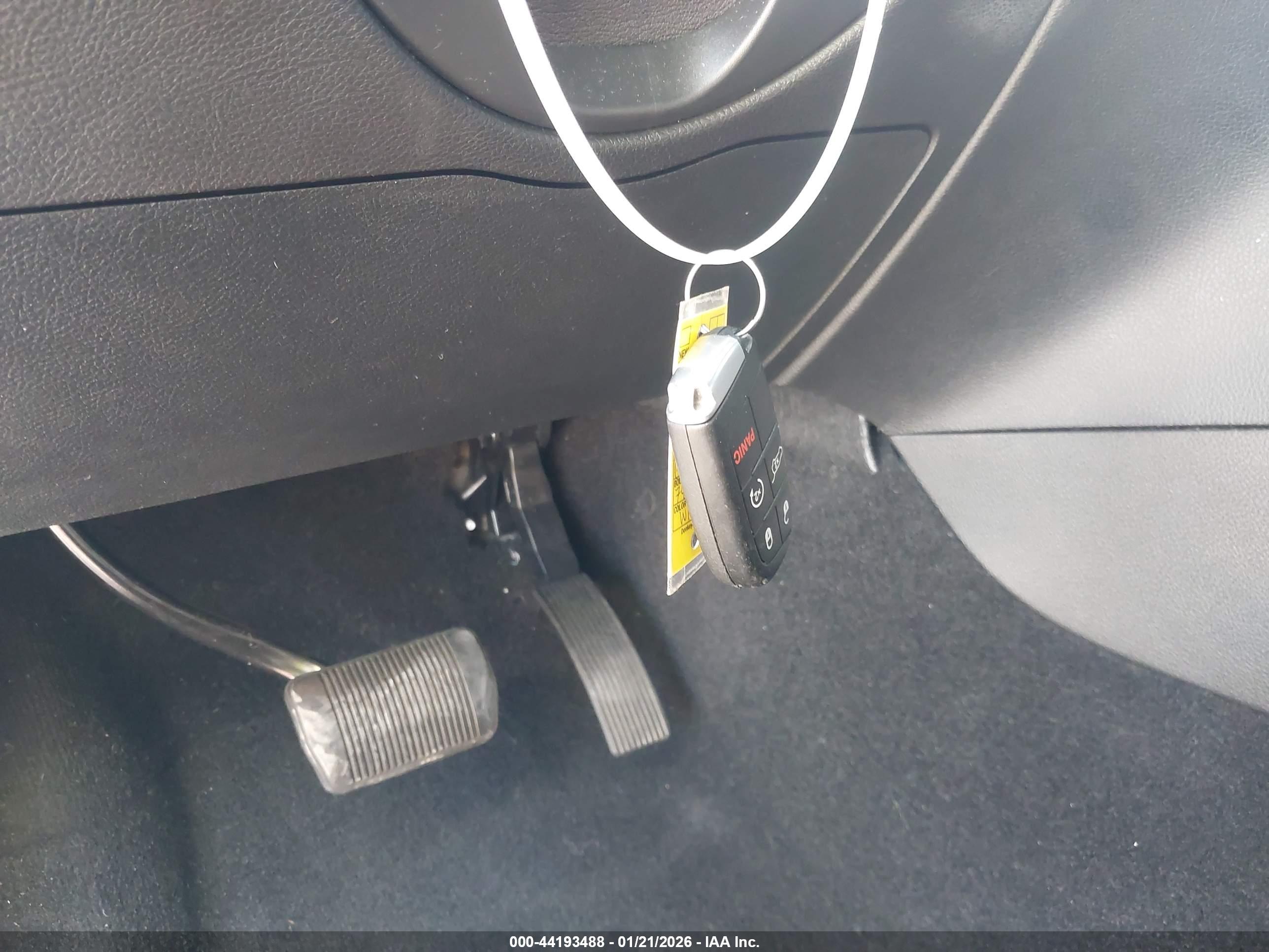 JEEP GRAND image 11