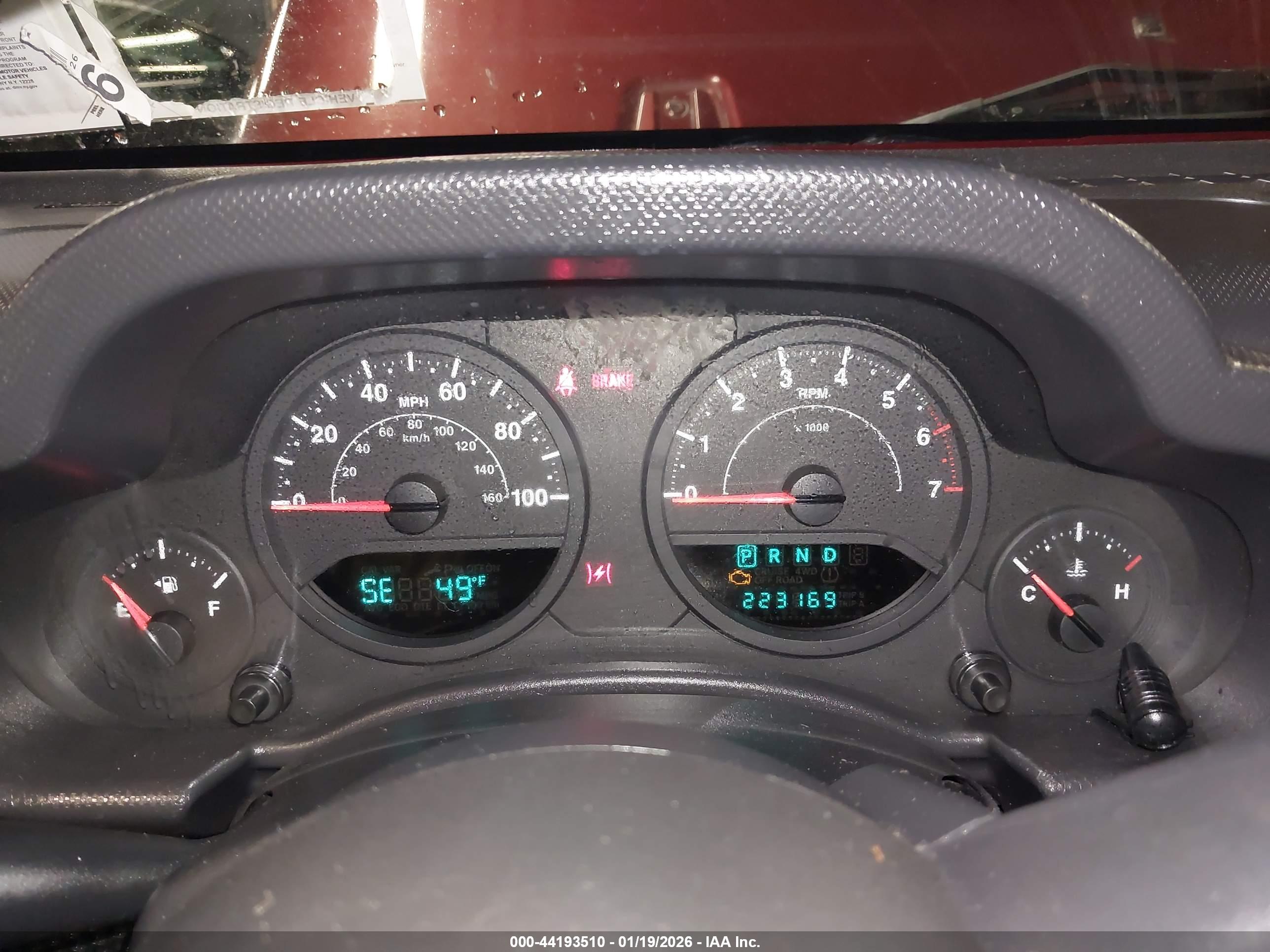JEEP WRANGLER image 7