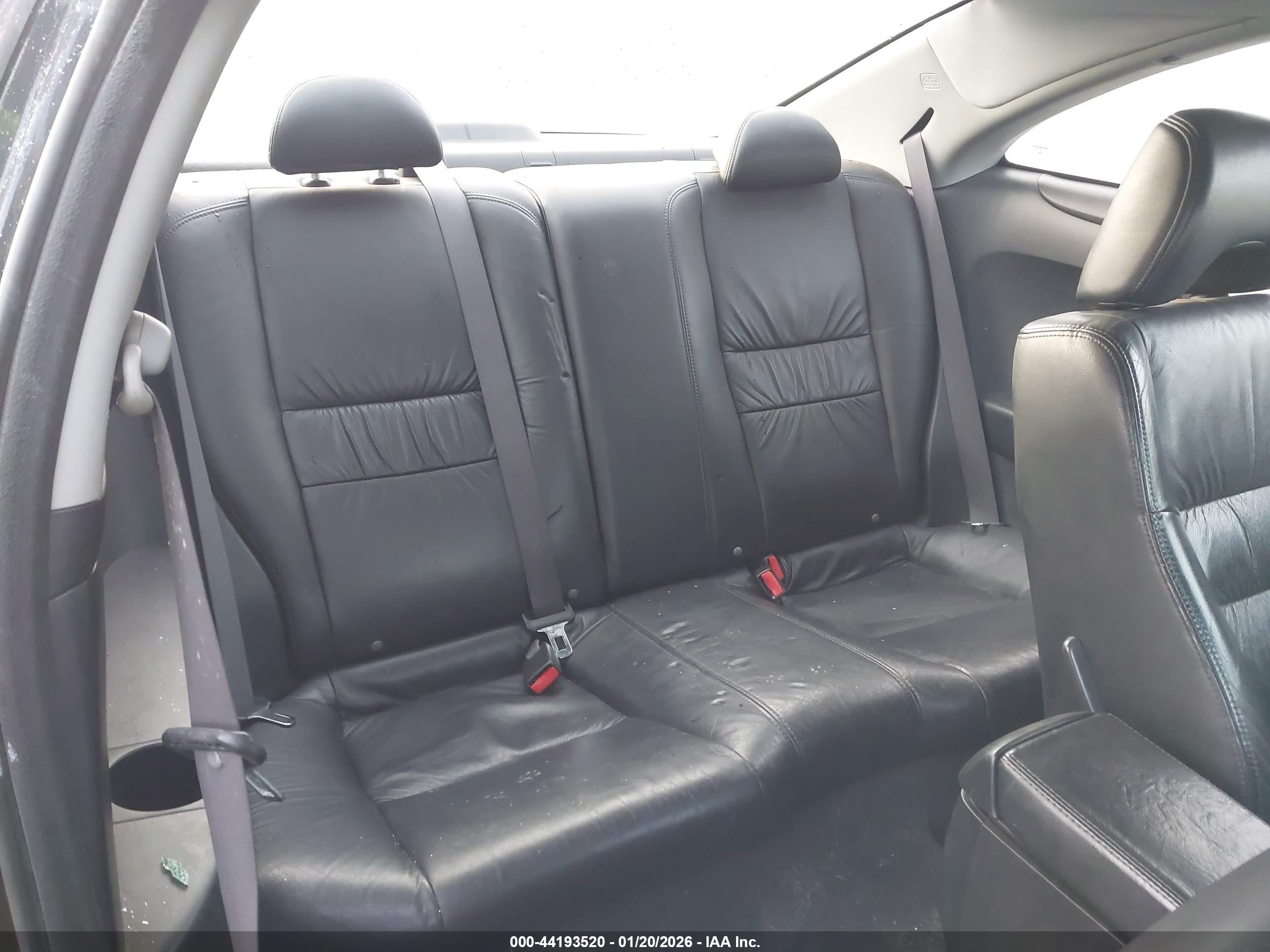 HONDA ACCORD image 8