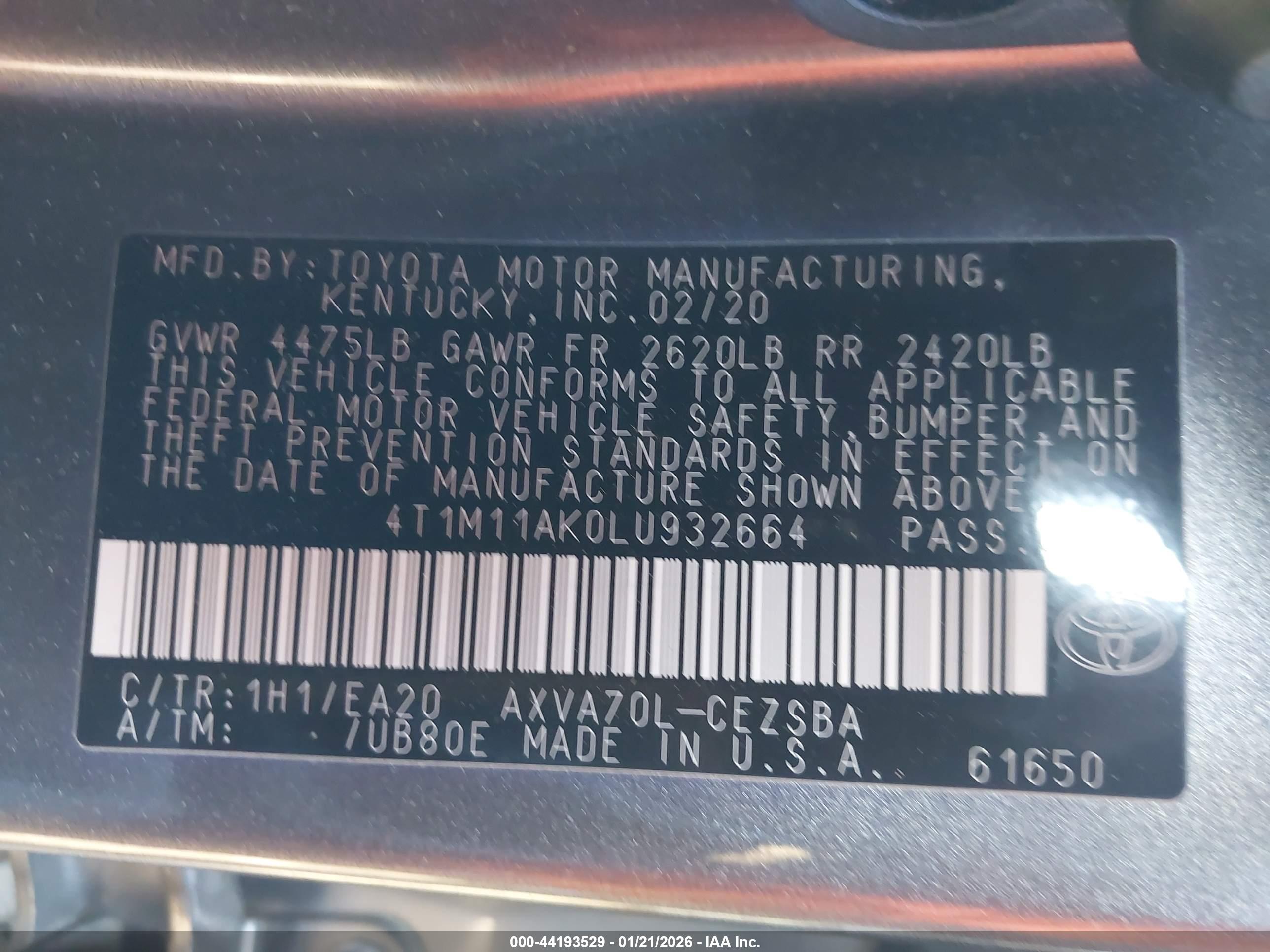 TOYOTA CAMRY image 9