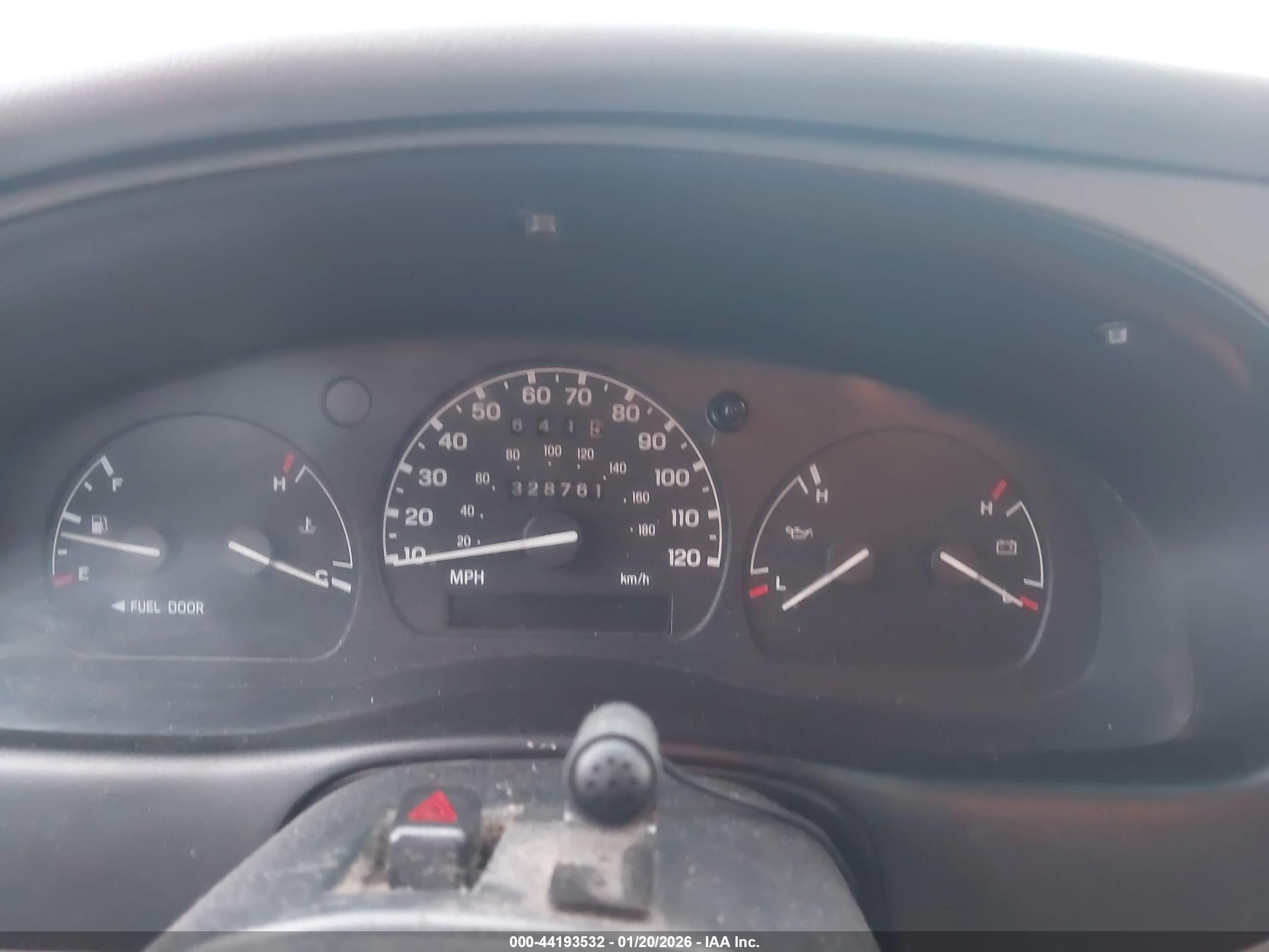 FORD RANGER image 7