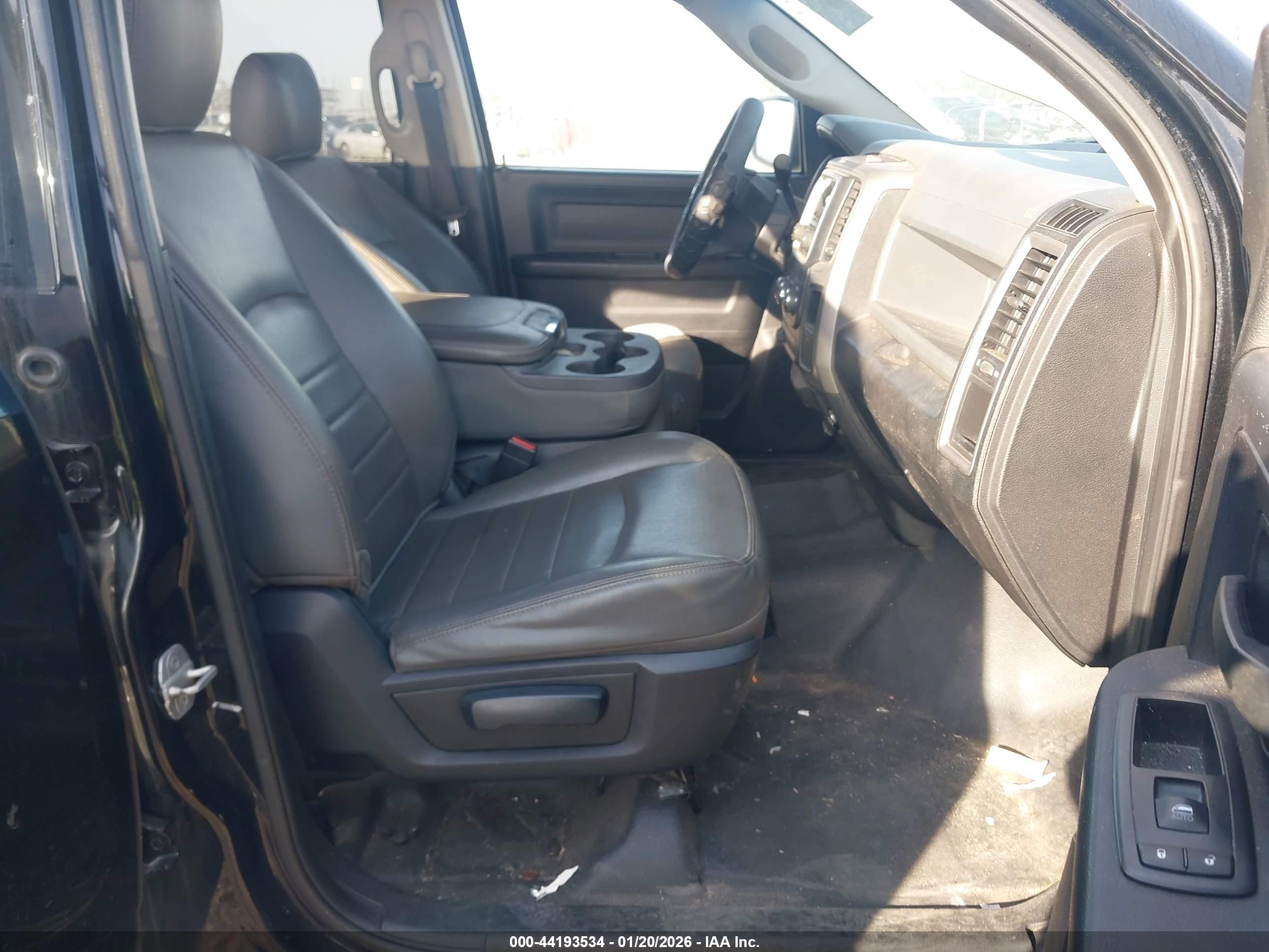 RAM 2500 image 5