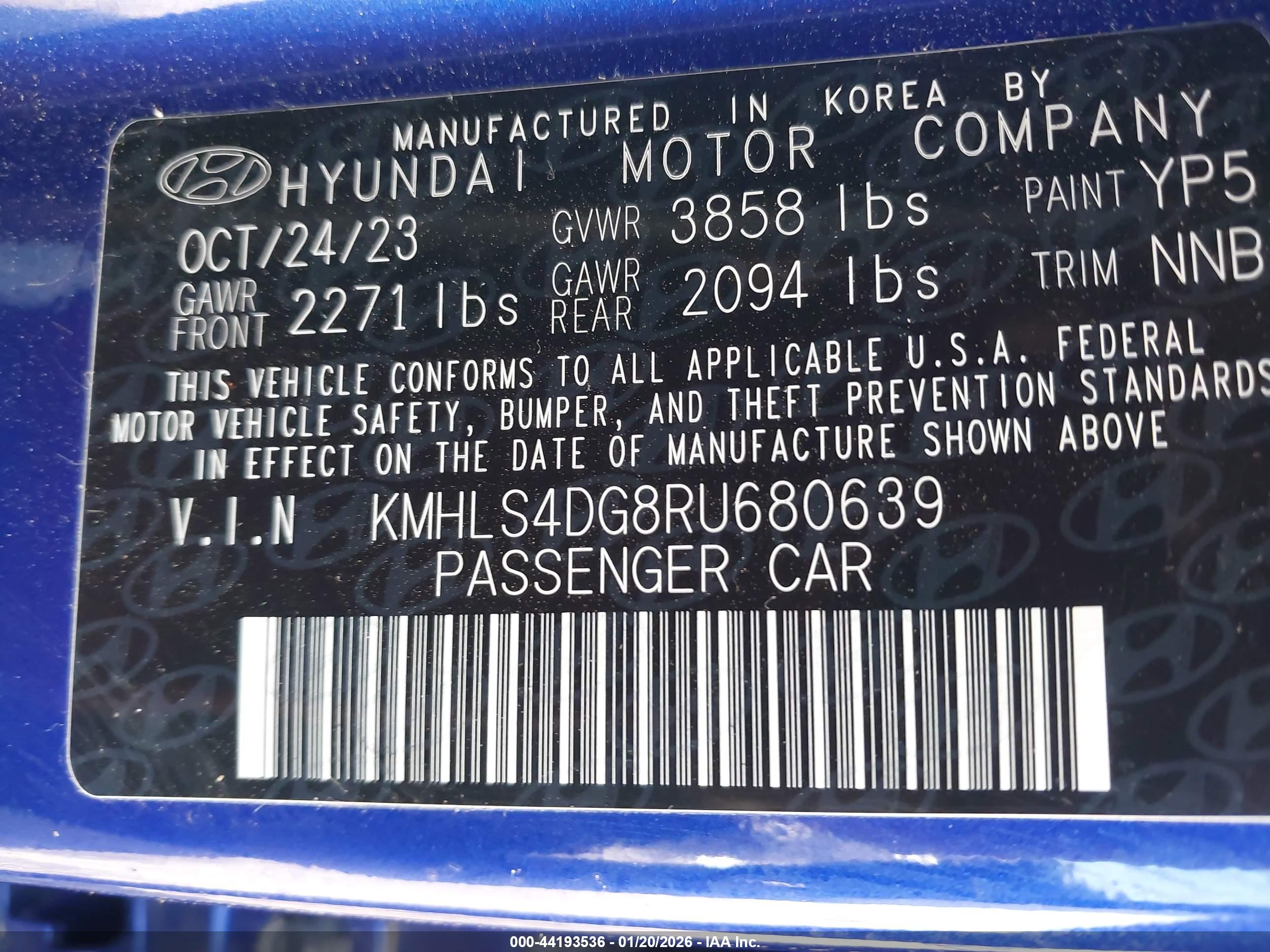 HYUNDAI ELANTRA image 9