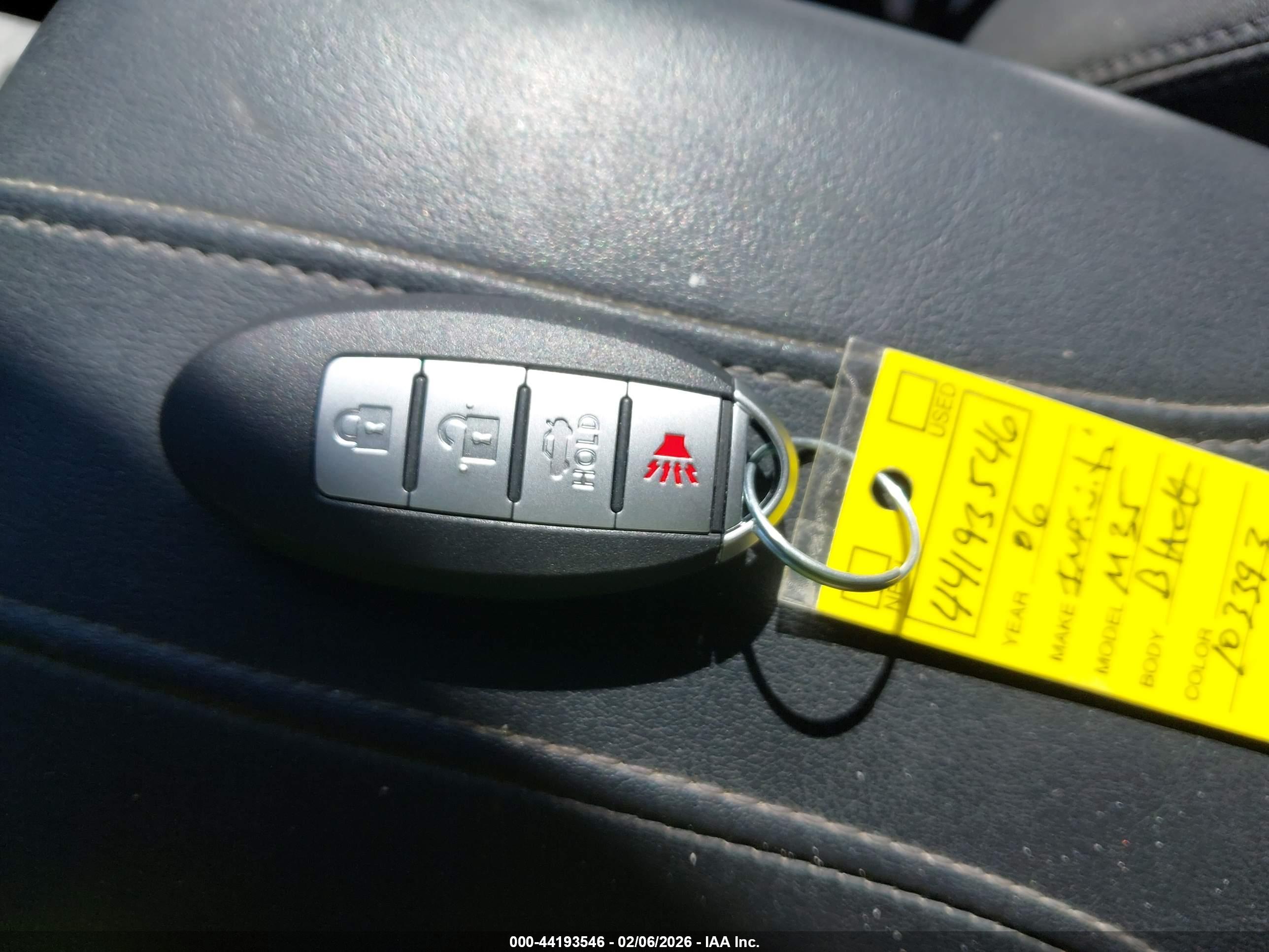 INFINITI M35 image 11