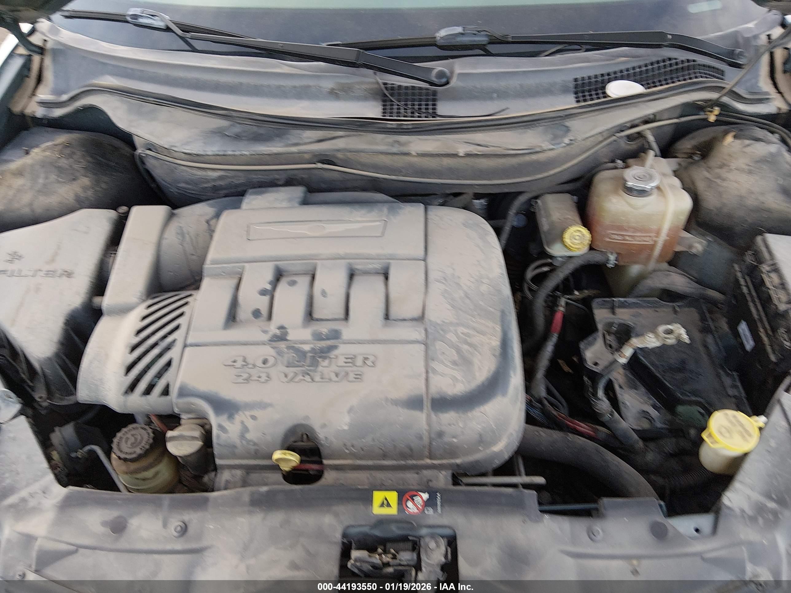 CHRYSLER PACIFICA image 10