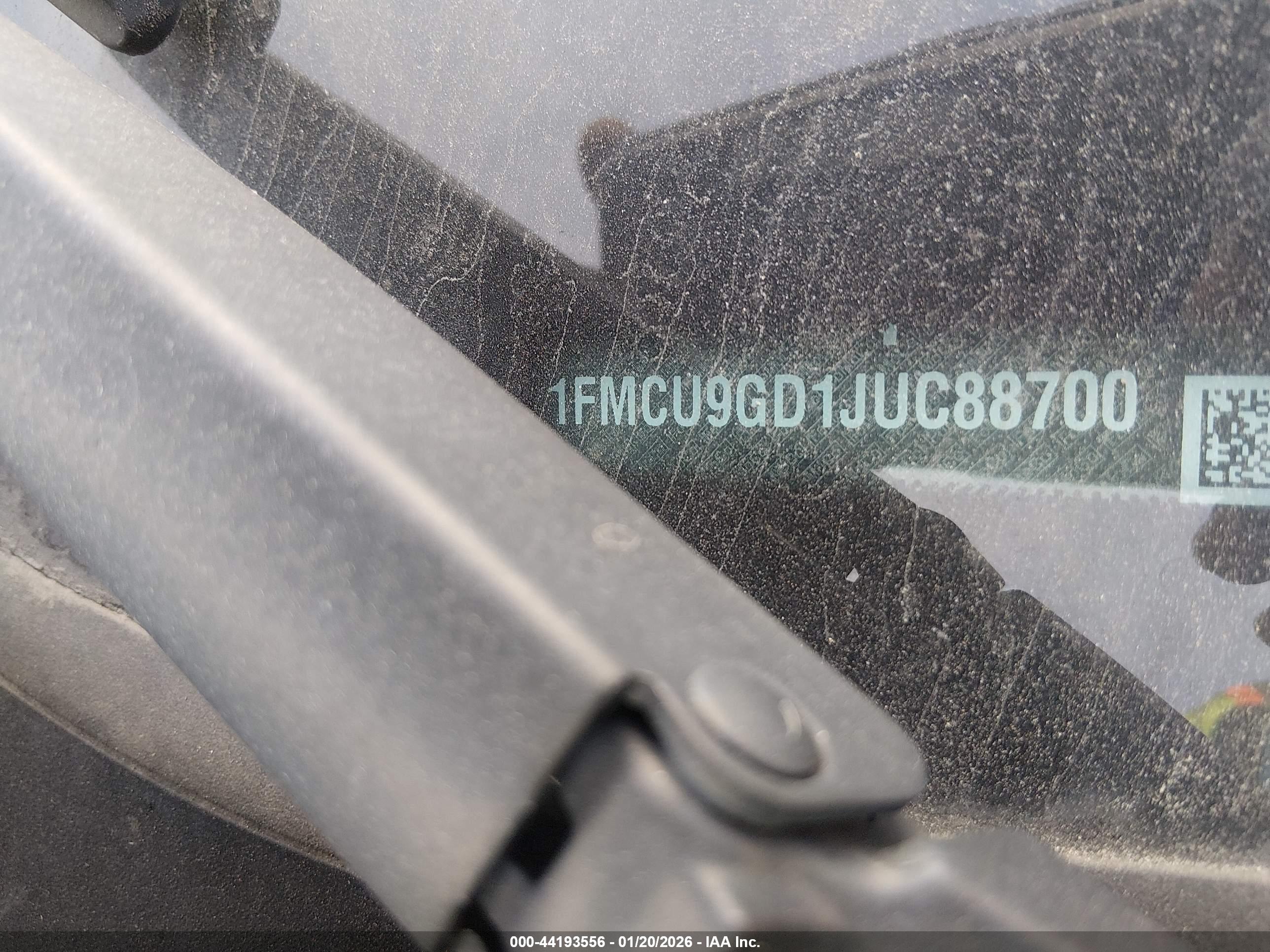 FORD ESCAPE image 9